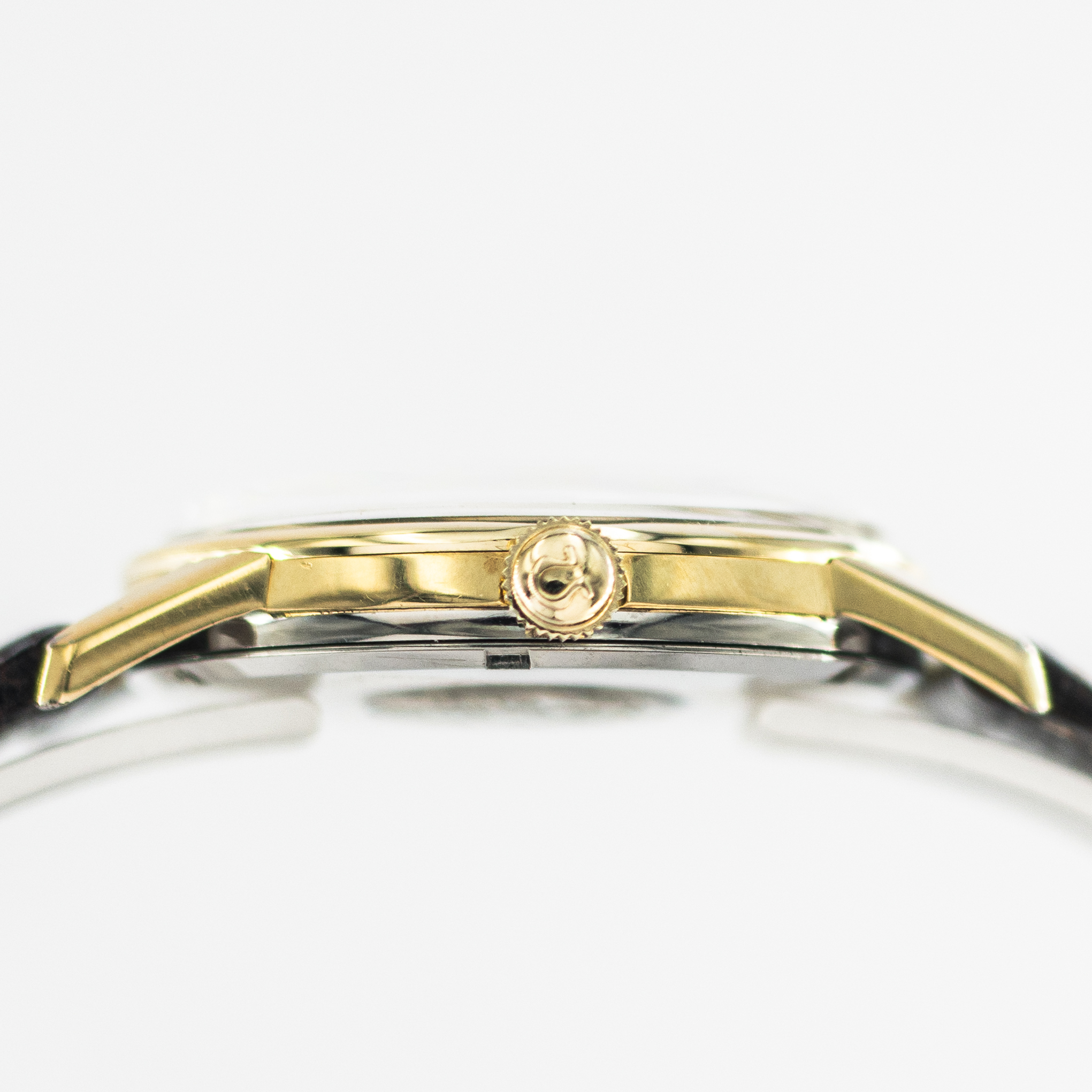 1250_marcels_watch_group_1961_vintage_watch_omega_14389_seamaster_case_03