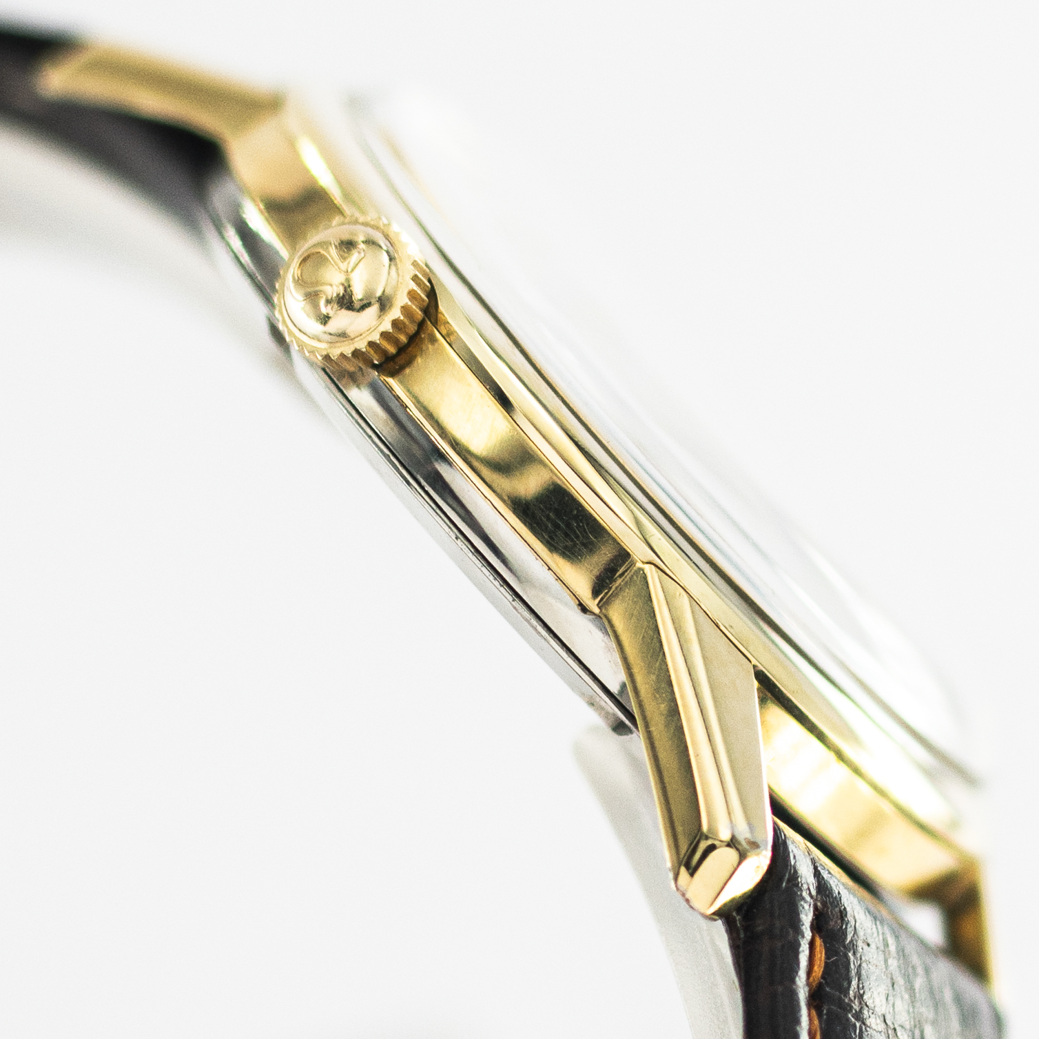 1250_marcels_watch_group_1961_vintage_watch_omega_14389_seamaster_case_07