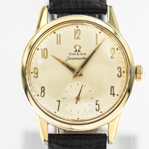 1250_marcels_watch_group_1961_vintage_watch_omega_14389_seamaster_dial_01