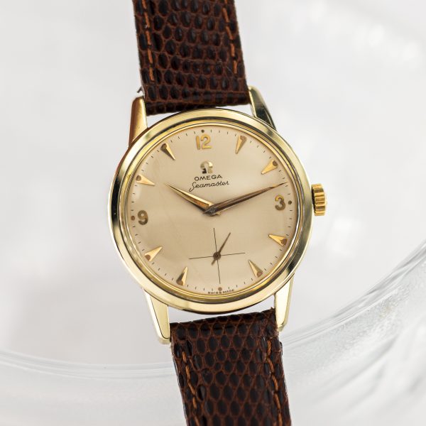 1260_marcels_watch_group_vintage_wristwatch_1960_omega_14389_seamaster_dial_01
