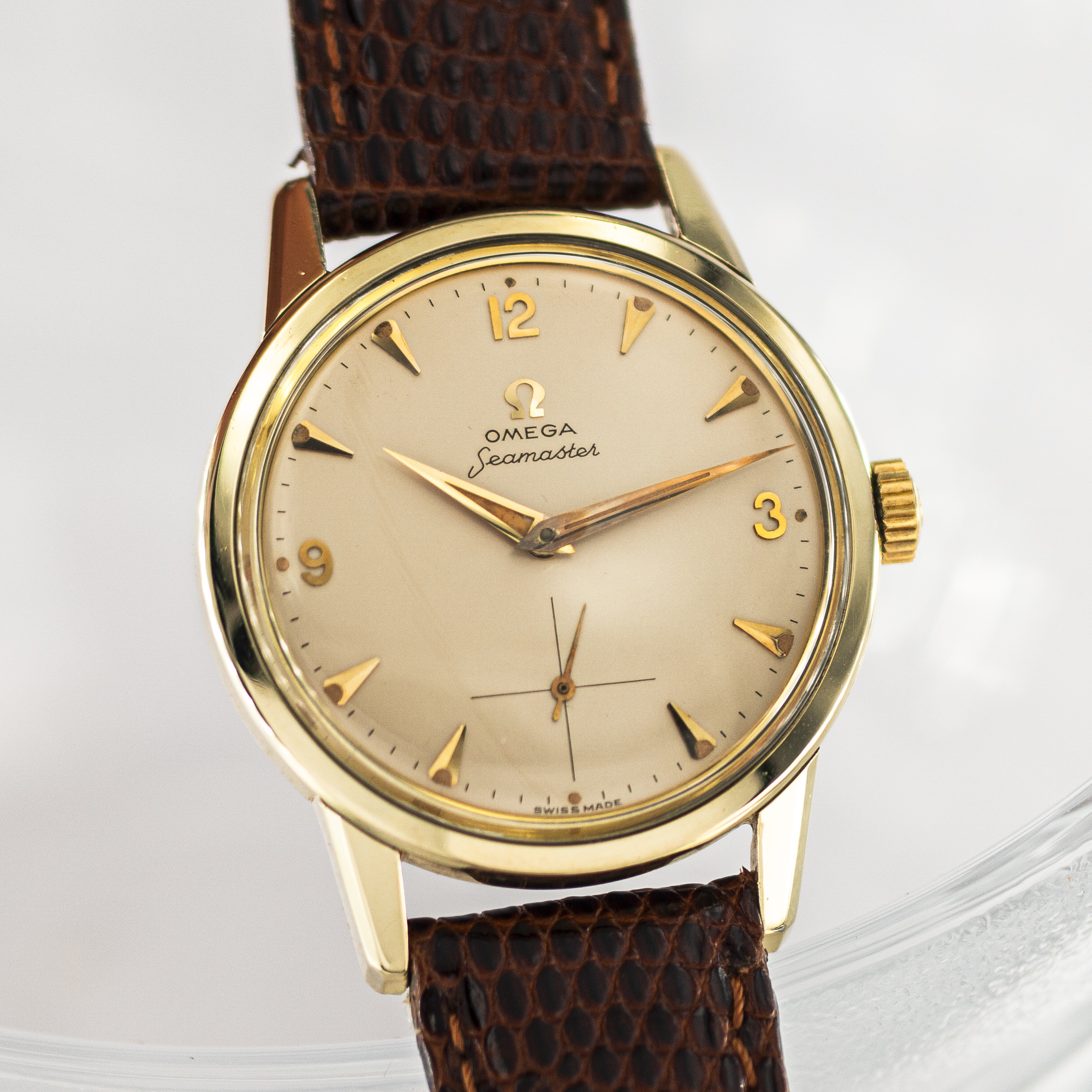 1260_marcels_watch_group_vintage_wristwatch_1960_omega_14389_seamaster_dial_02