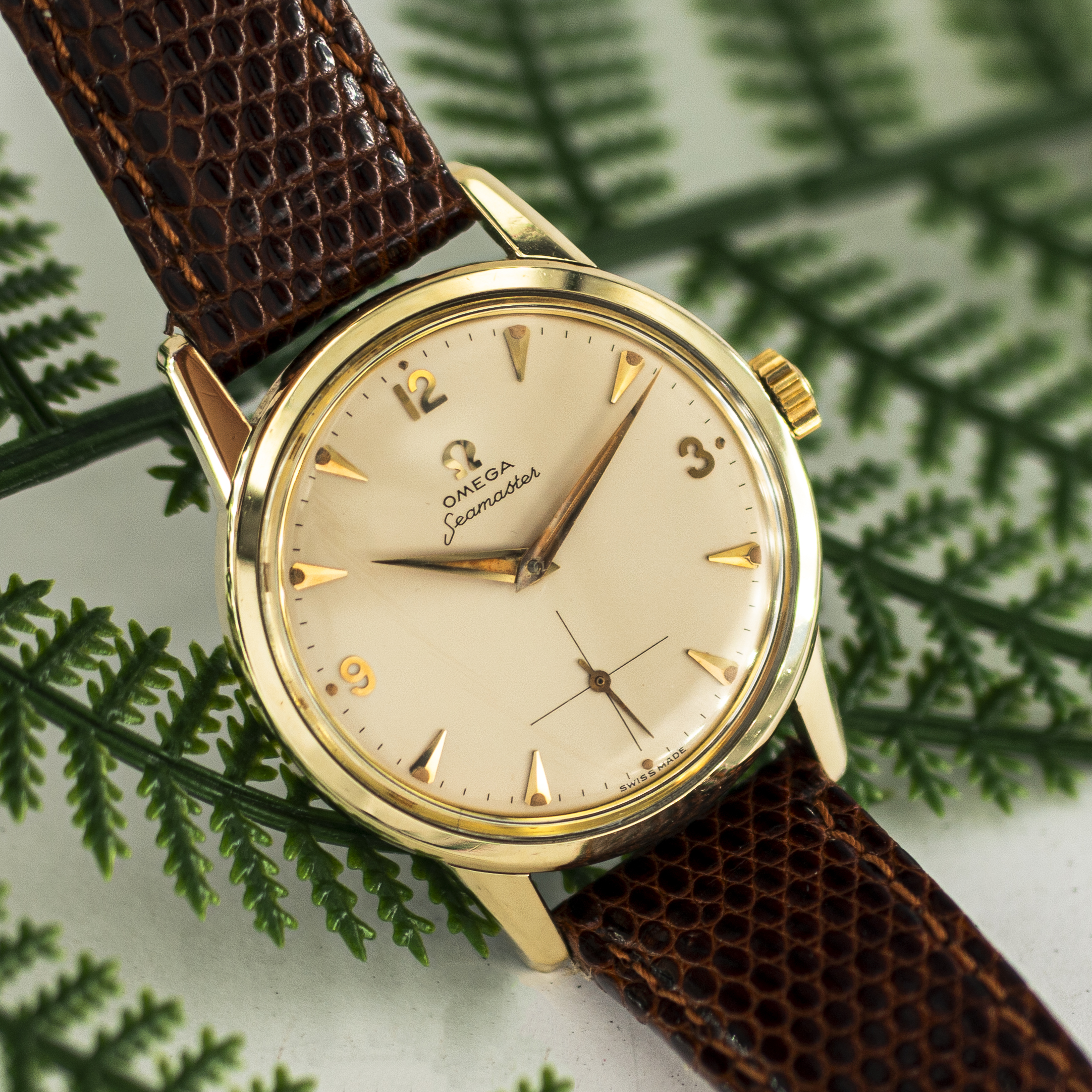 1260_marcels_watch_group_vintage_wristwatch_1960_omega_14389_seamaster_dial_04