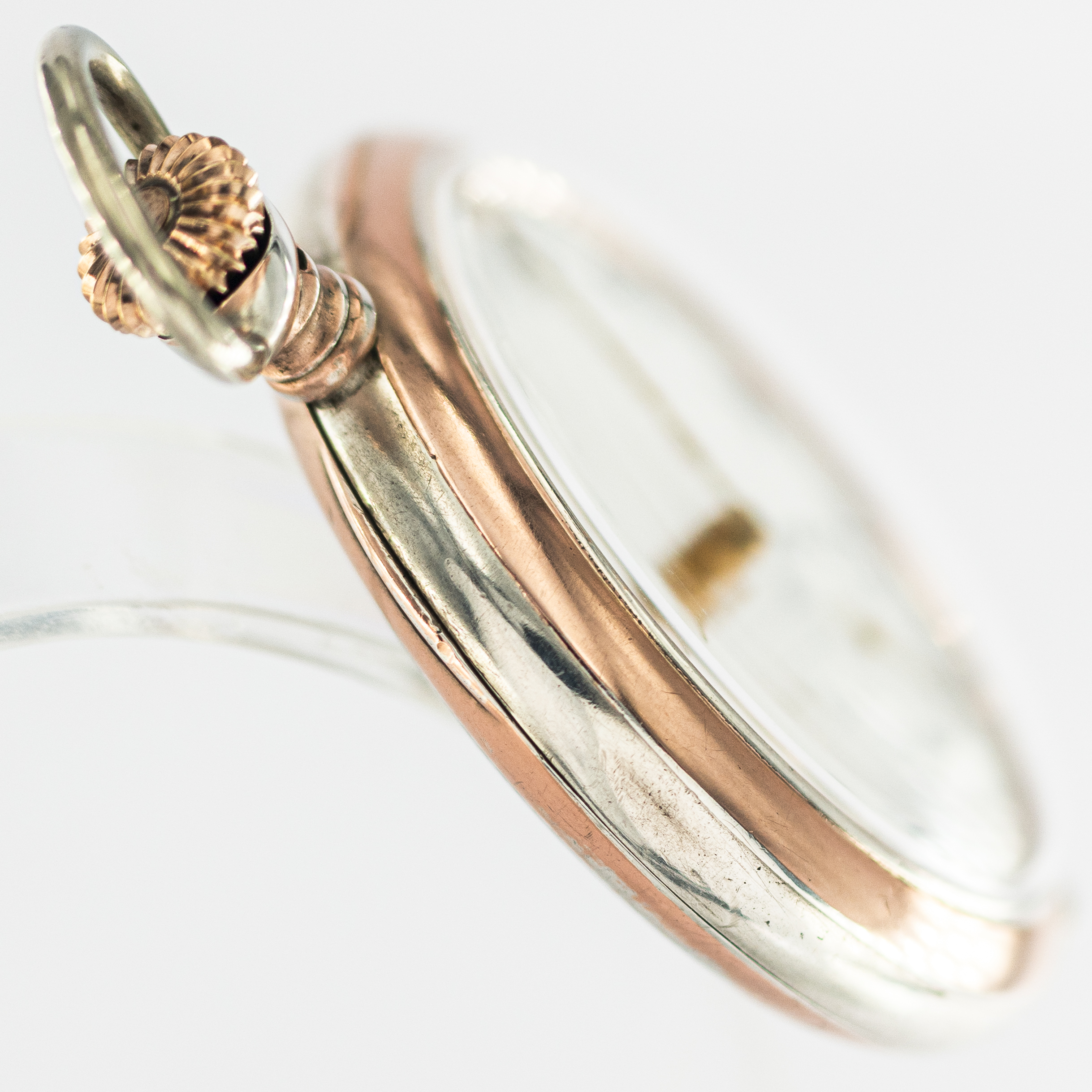 1257_marcels_watch_group_1927_antique_silver_zenith_pocket_watch_case_side_01