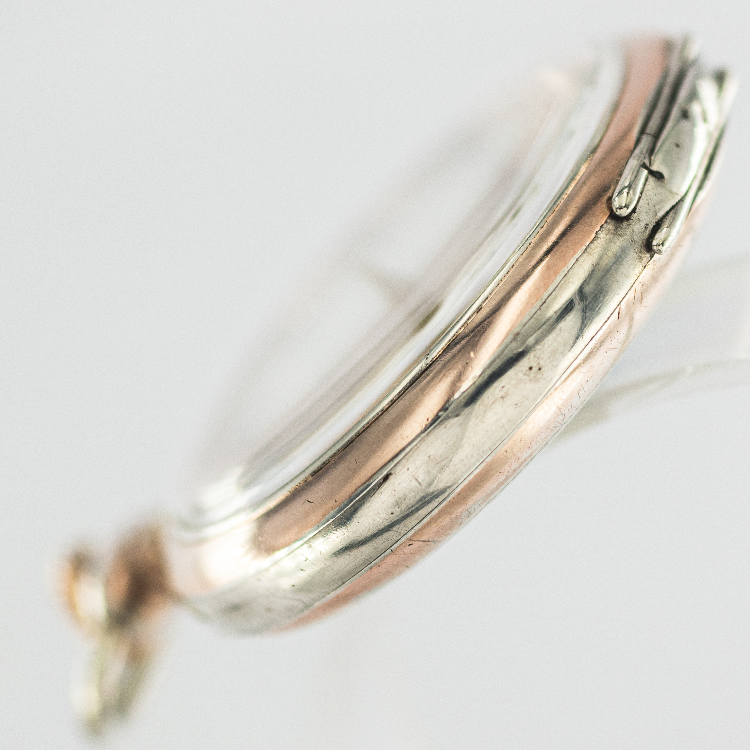 1257_marcels_watch_group_1927_antique_silver_zenith_pocket_watch_case_side_05