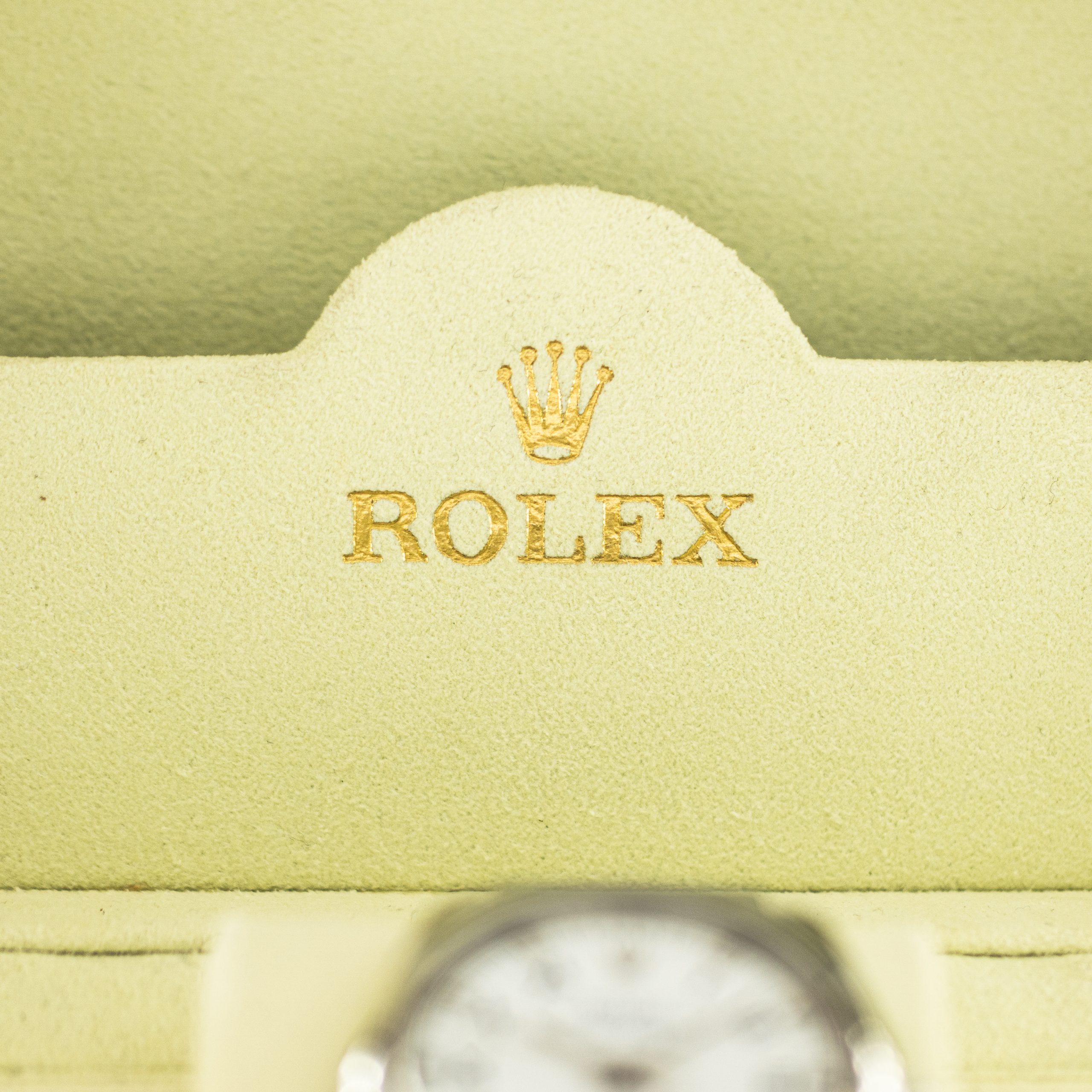 1258_marcels_watch_group_2010_pre-owned_rolex_114200_air_king_box_01-scaled.jpg