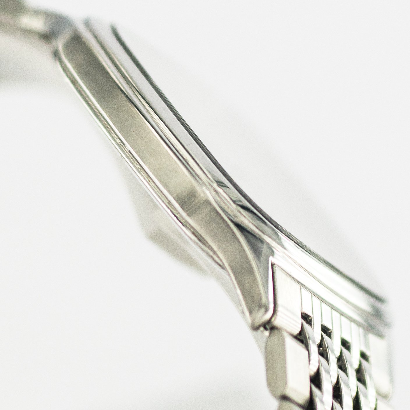 1277_marcels_watch_group_vintage_wristwatch_1987_omega_196.0311