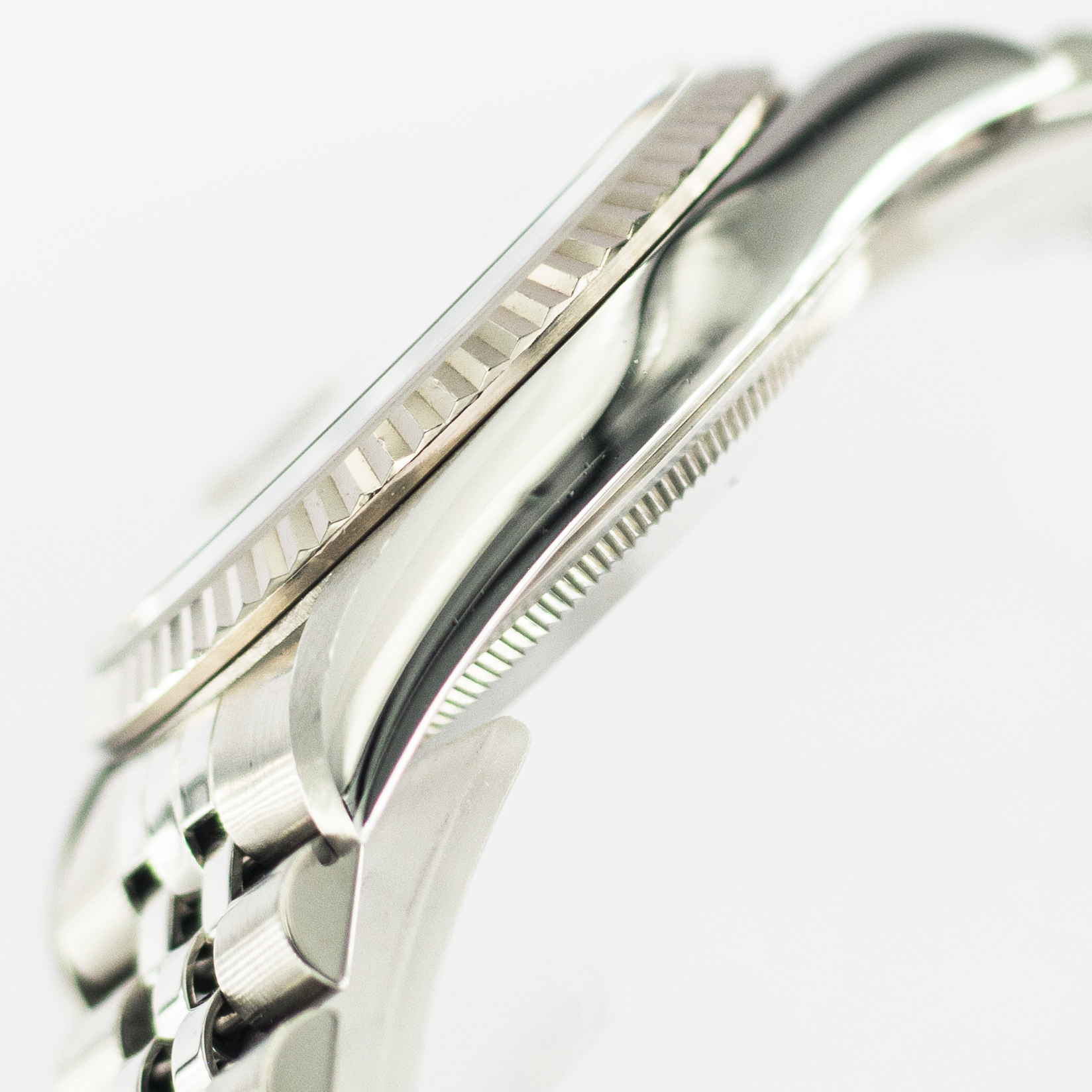 1297_marcels_watch_group_vintage_wristwatch_rolex_16234_datejust_36_havana_case_side_02