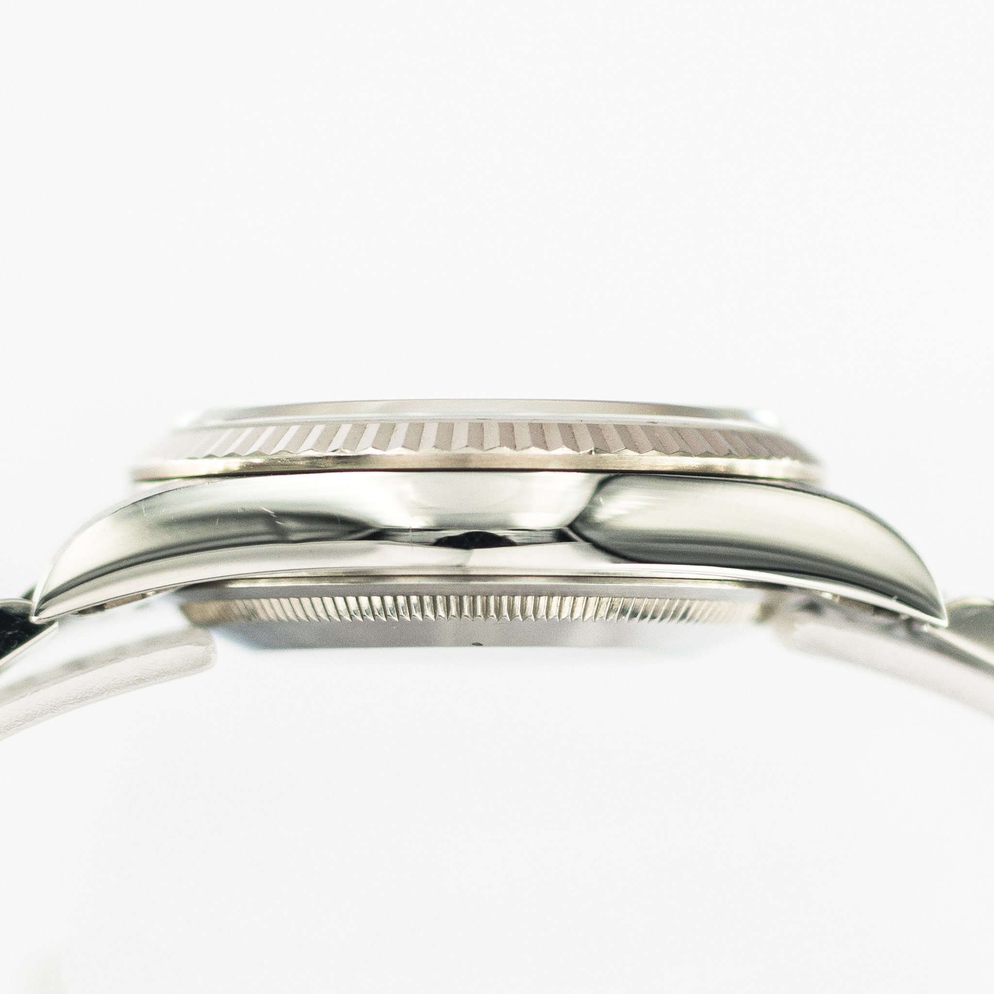 1297_marcels_watch_group_vintage_wristwatch_rolex_16234_datejust_36_havana_case_side_03