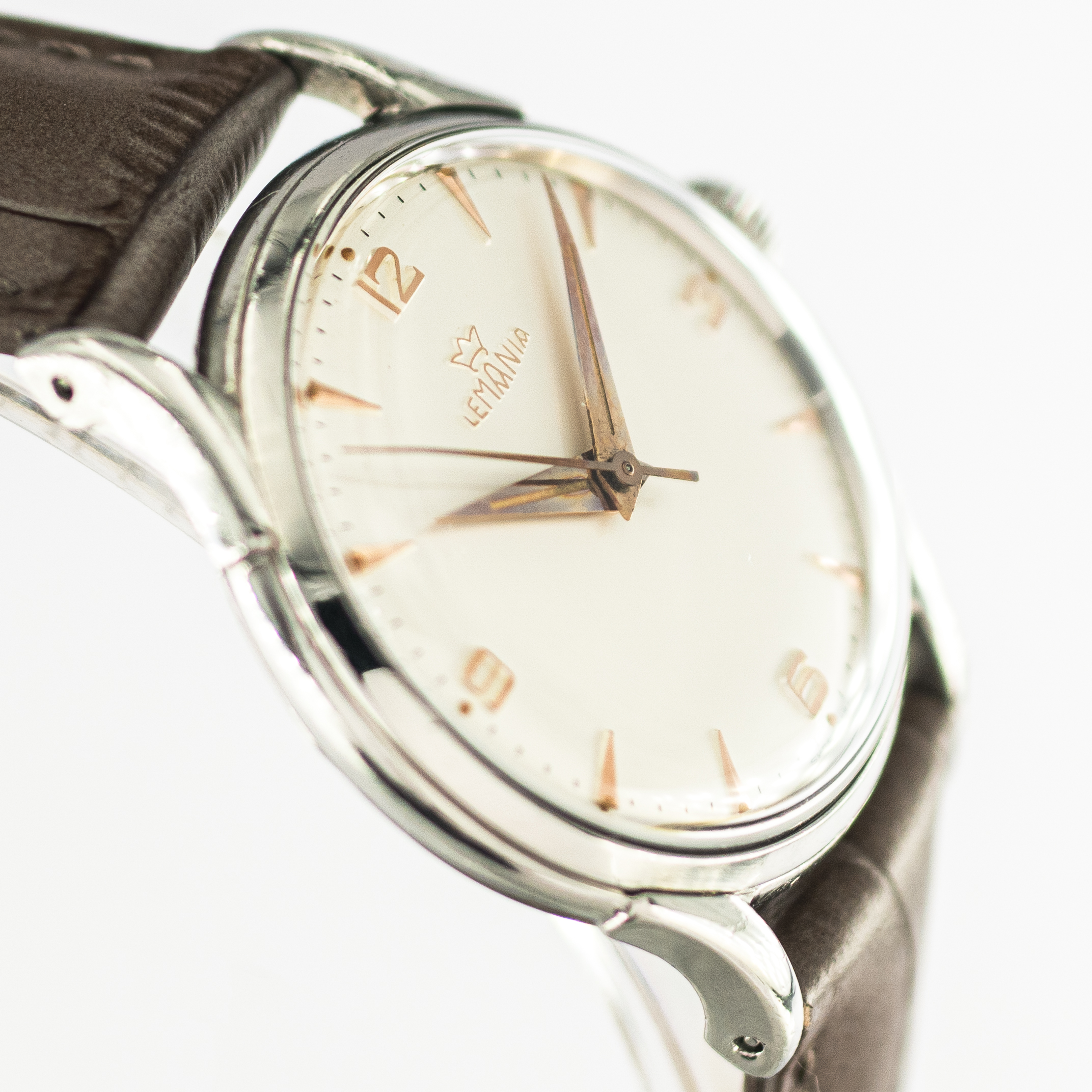 1301_marcels_watch_group_vintage_wristwatch_1960s_lemania_280