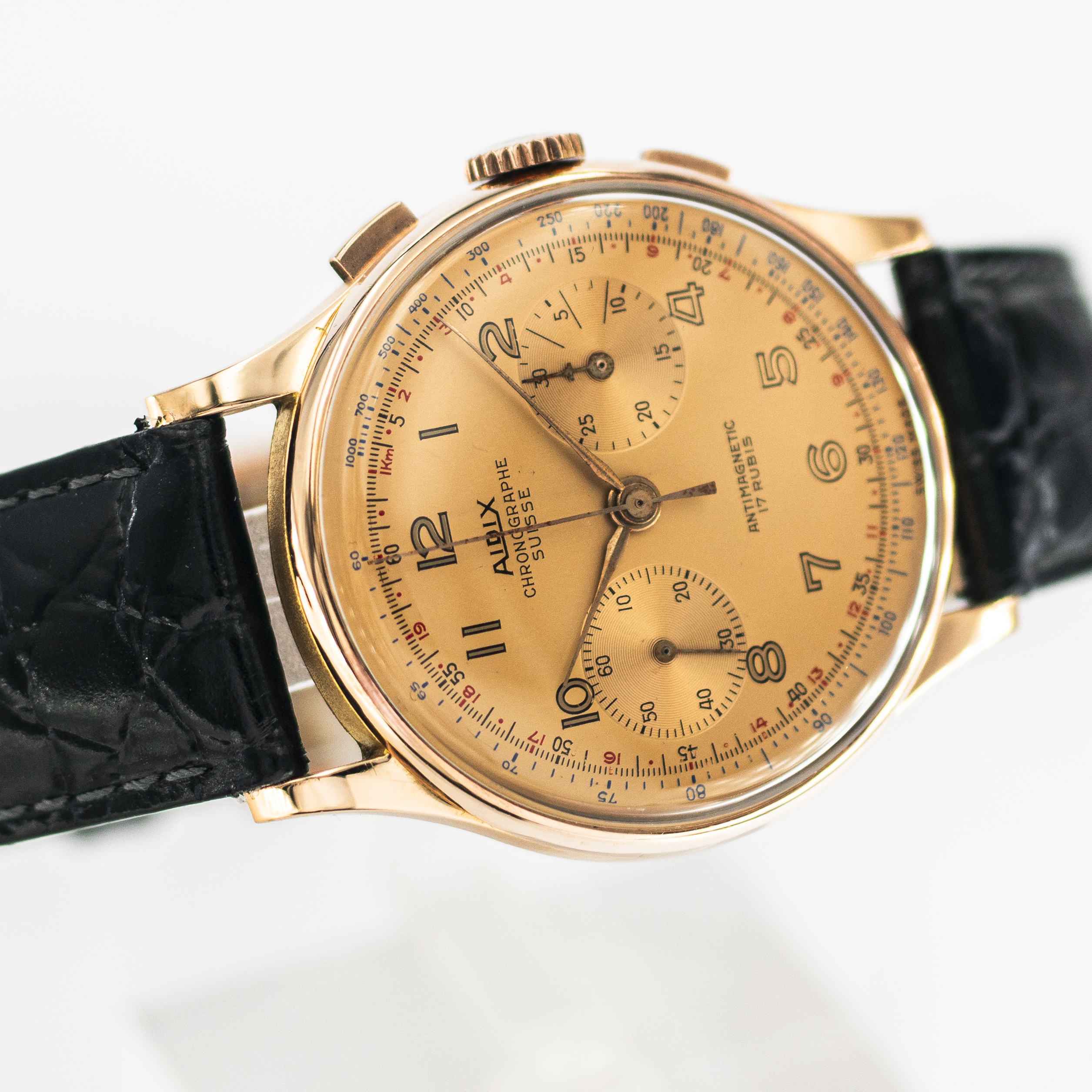 1302_marcels_watch_group_vintage_wristwatch_1950s_chronographe_suisse_18CT_rose_gold_aidix_dial_01
