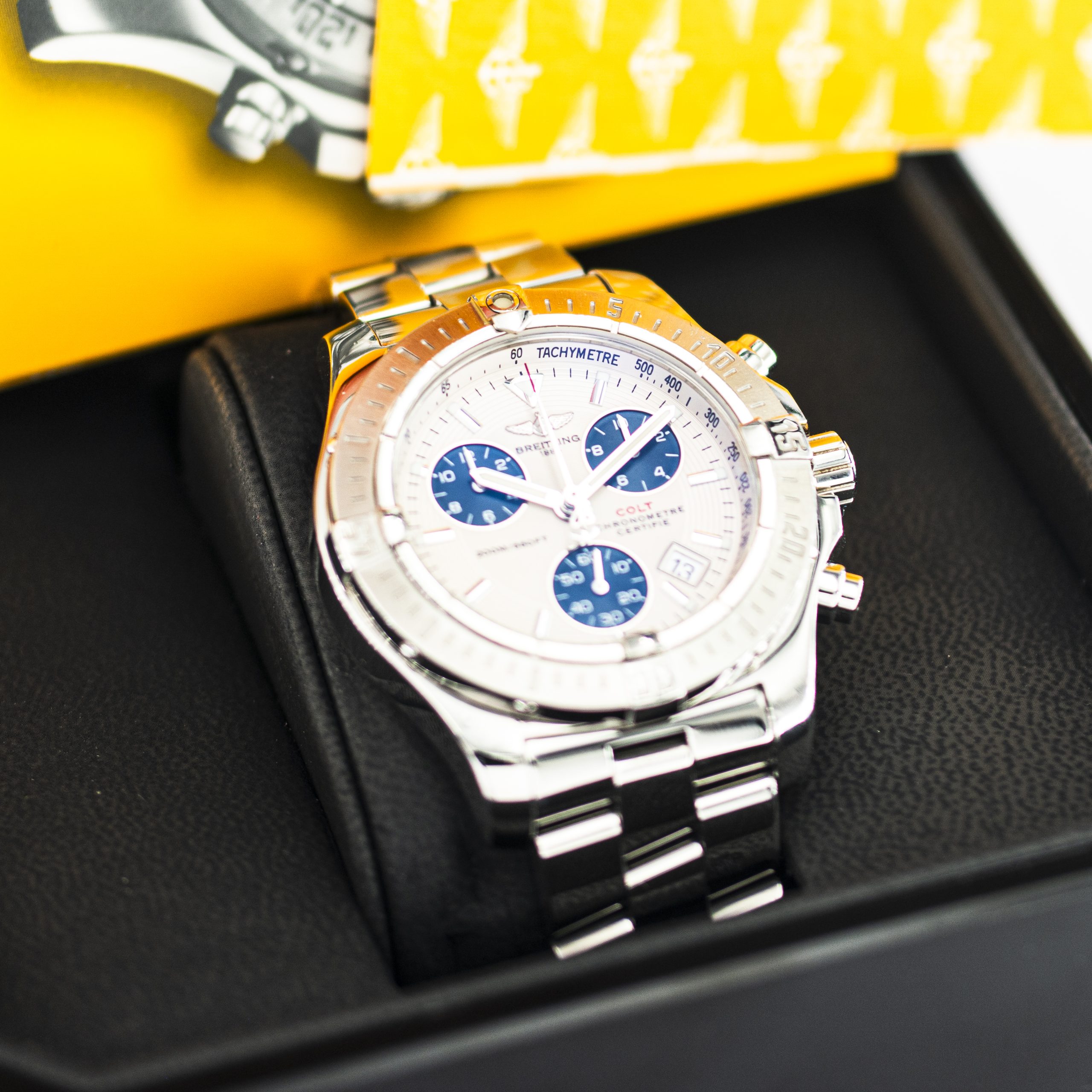 1303_marcels_watch_group_pre-owned_2006_breitling_A73380_colt_chronograph_box_01.jpg