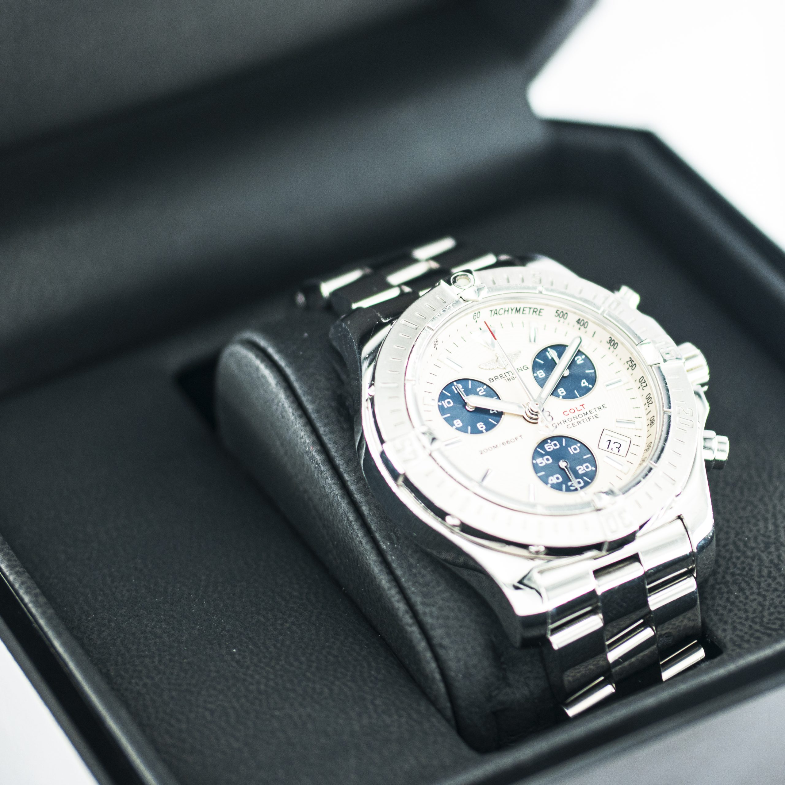 1303_marcels_watch_group_pre-owned_2006_breitling_A73380_colt_chronograph_box_03-scaled.jpg