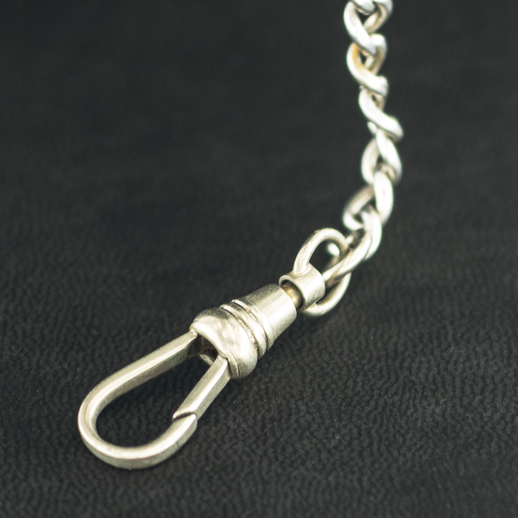 STR0102_marcels_watch_group_0830_silver_pocket_watch_chain_graduated_curb_link_14