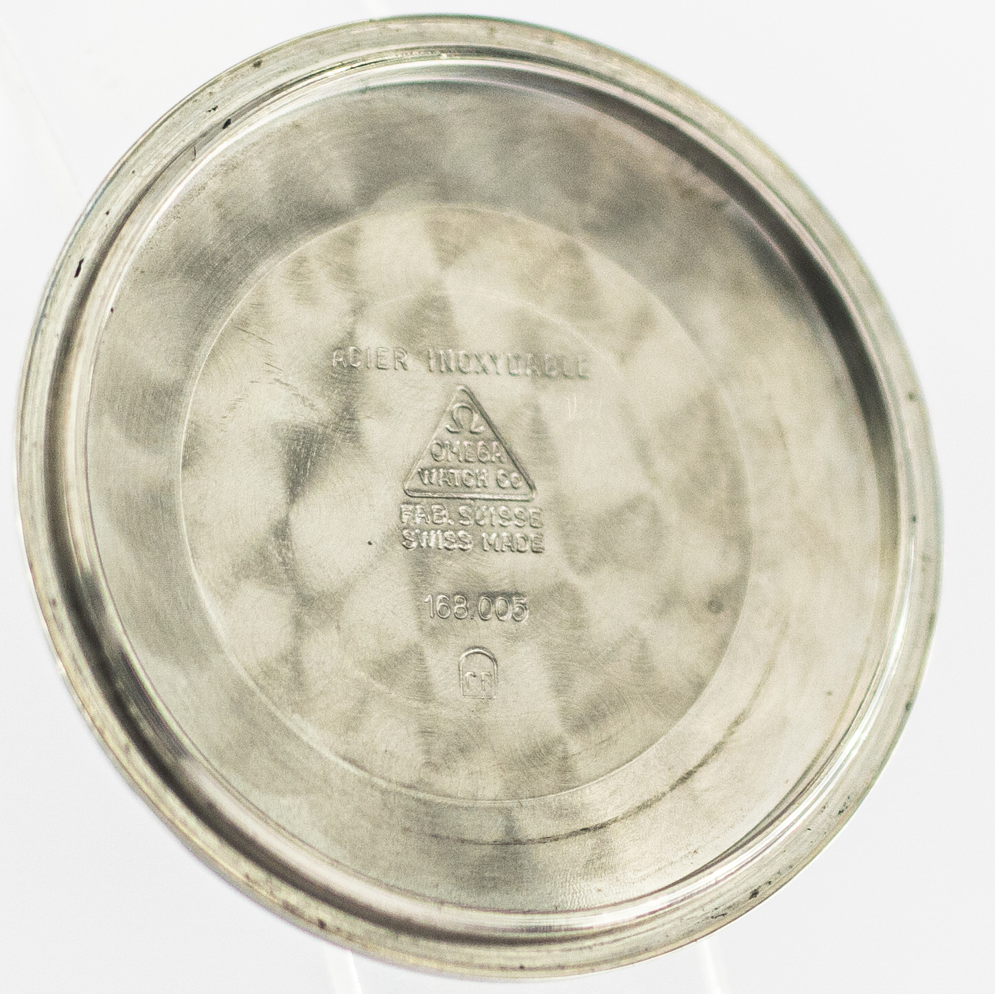 2198_marcels_watch_group_vintage_wristwatch_1963_omega_168.005_constellation_pie_pan_case_back_04