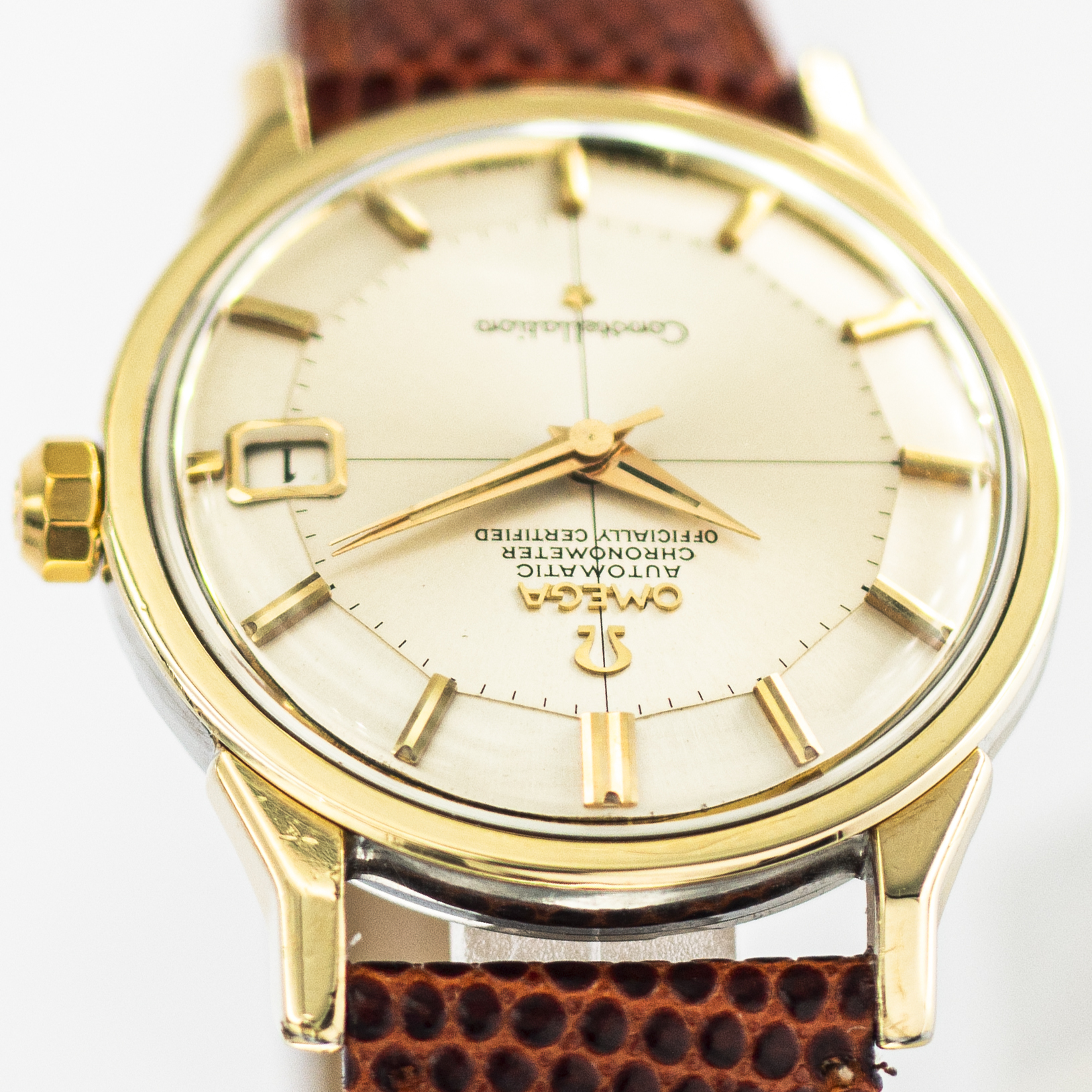 2198_marcels_watch_group_vintage_wristwatch_1963_omega_168.005_constellation_pie_pan_case_side_01