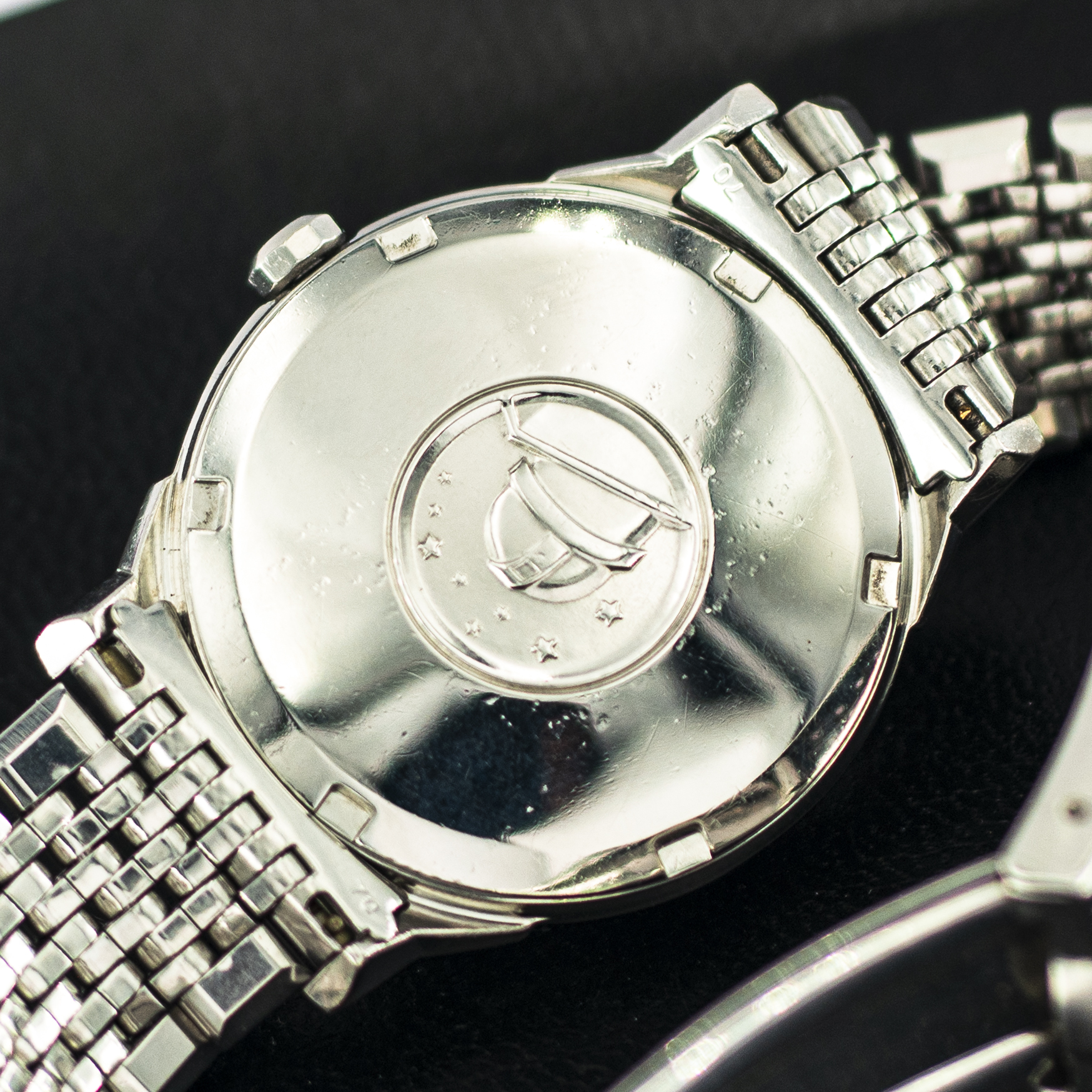 1299_marcels_watch_group_vintage_wristwatch_1966_omega_168.005_constellation_pie_pan_case_back_01