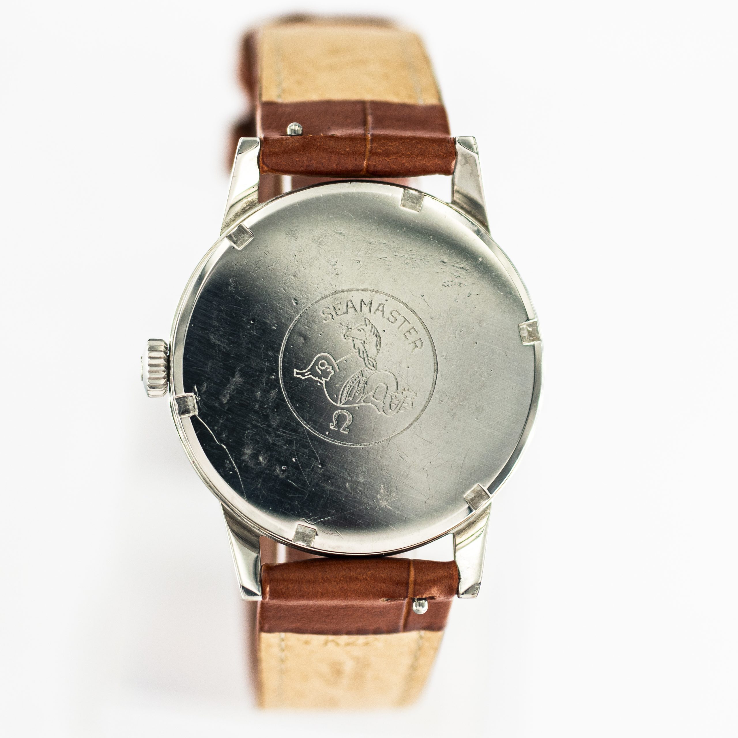 1332_marcels_watch_group_vintage_wristwatch_1963_omega_125.003_seamaster_30_case_back_01