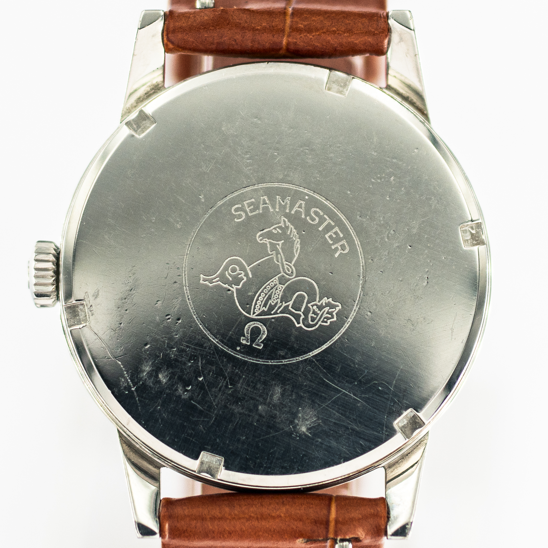 1332_marcels_watch_group_vintage_wristwatch_1963_omega_125.003_seamaster_30_case_back_03