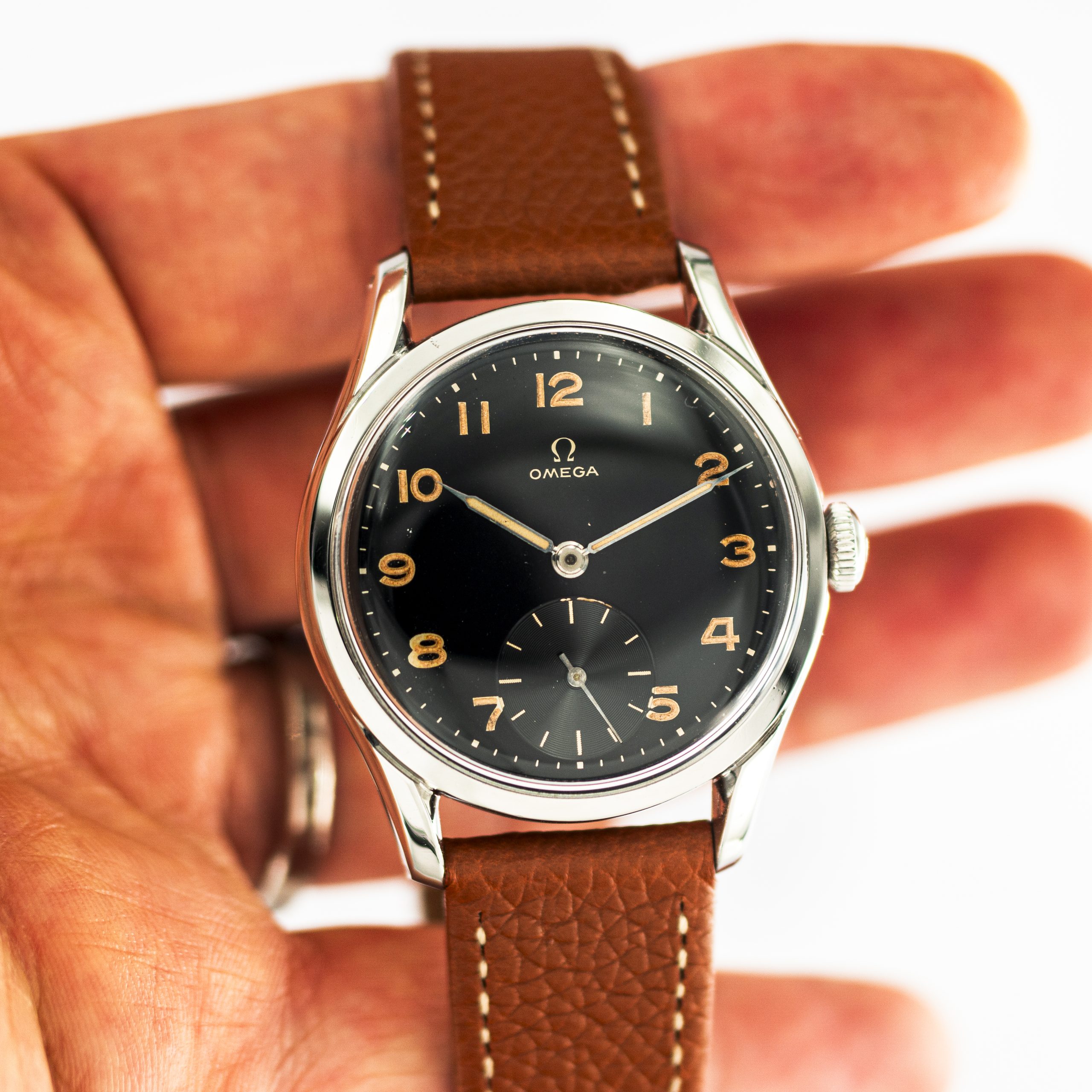 1334_marcels_watch_group_vintage_wristwatch_1952_omega_2639_dial_03