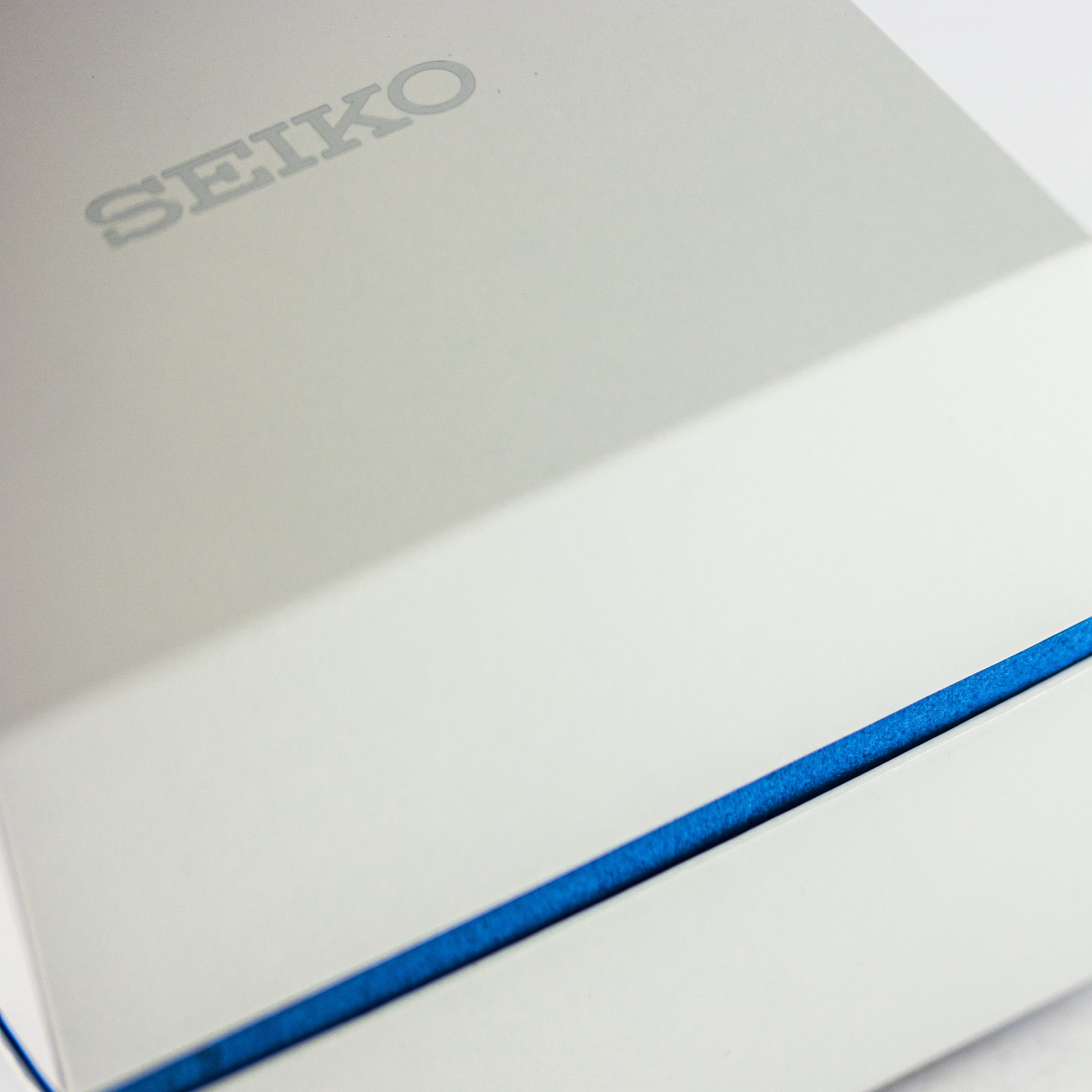 1341_marcels_watch_group_seiko_SPB295J1_presage_craftman_urushi_6R24