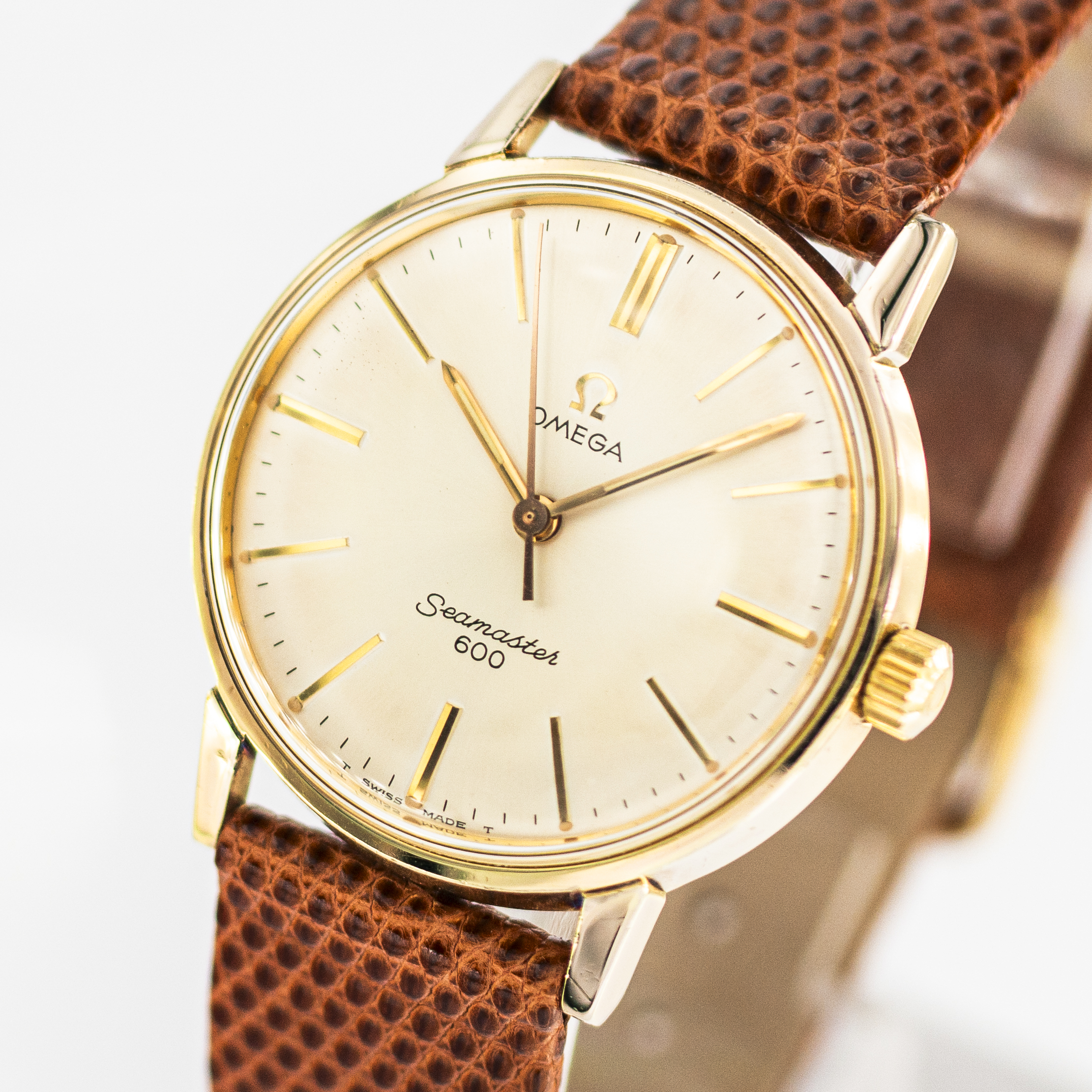 1333_marcels_watch_group_vintage_wristwatch_1966_omega_135.011_seamaster_600_dial_08