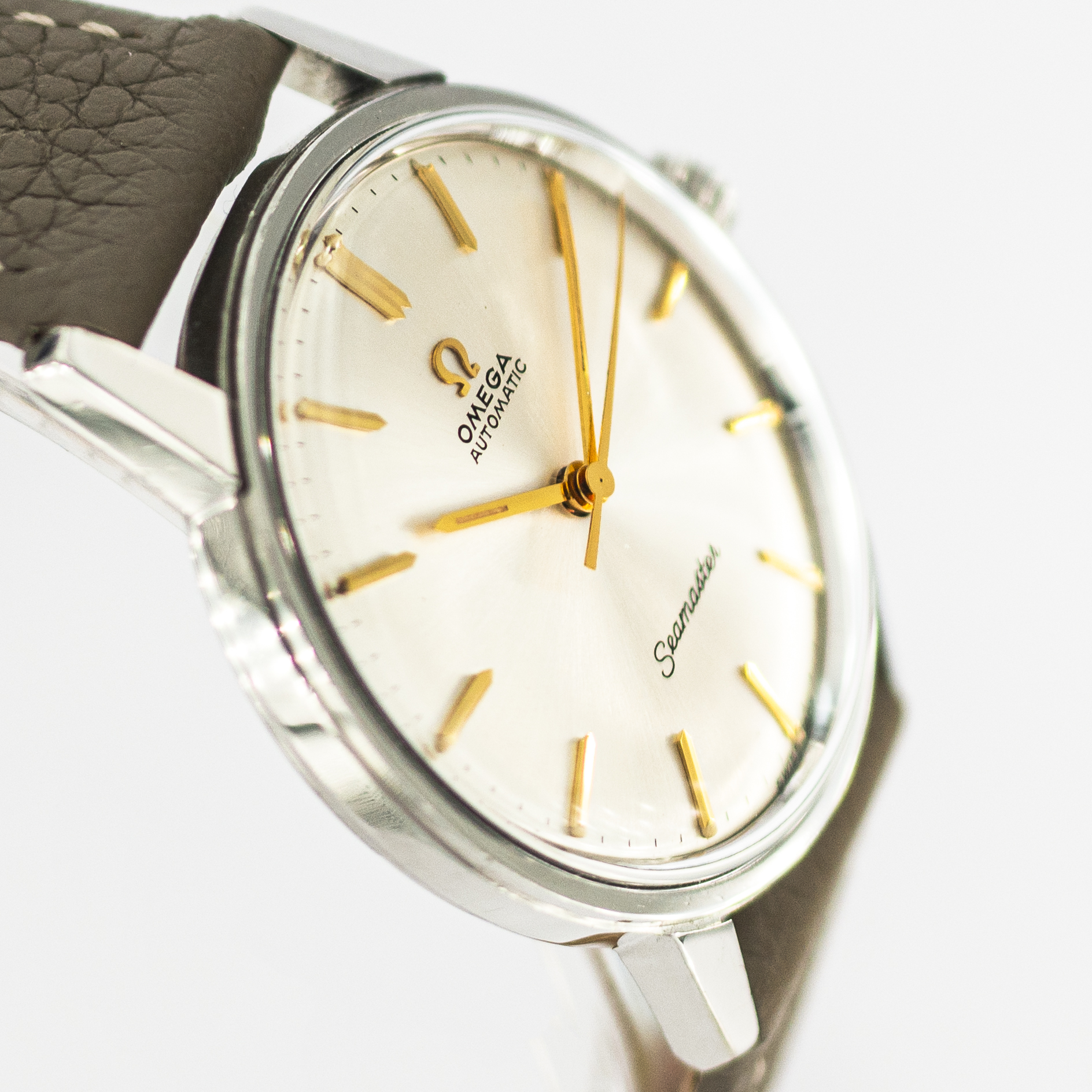 1348_marcels_watch_group_vintage_wristwatch_1963_omega_165.001_seamaster_dial_04