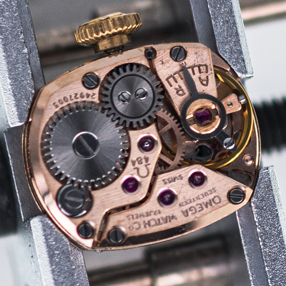 1373_marcels_watch_group_1966_vintage_ladies_omega_tank_511178_23