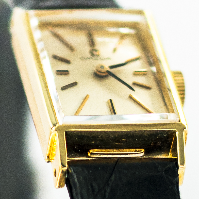 1373_marcels_watch_group_vintage_wristwatch_1966_omega_lady_511178_tank_case_side_01