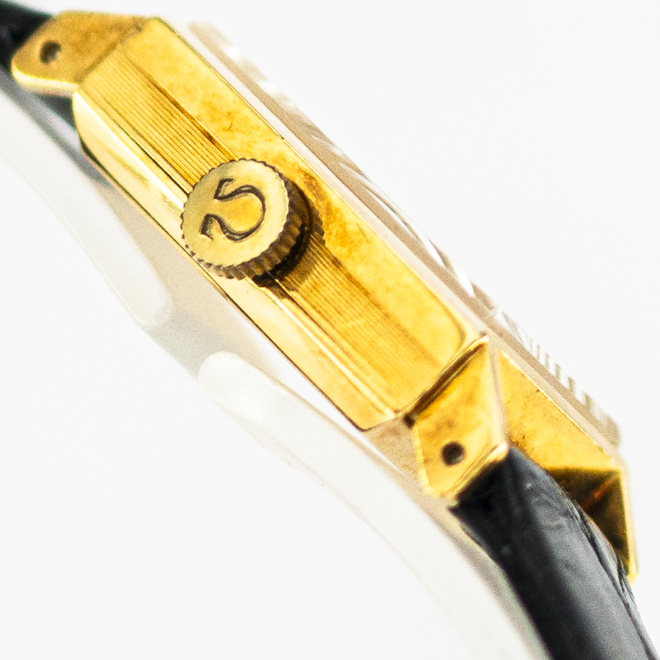 1373_marcels_watch_group_vintage_wristwatch_1966_omega_lady_511178_tank_case_side_09