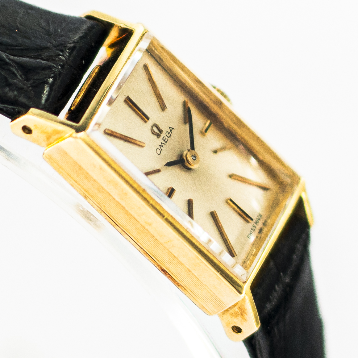 1373_marcels_watch_group_vintage_wristwatch_1966_omega_lady_511178_tank_dial_04