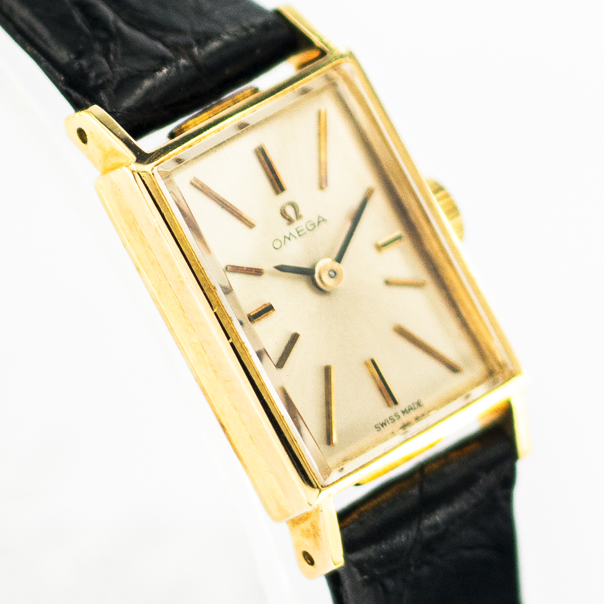 1373_marcels_watch_group_vintage_wristwatch_1966_omega_lady_511178_tank_dial_05