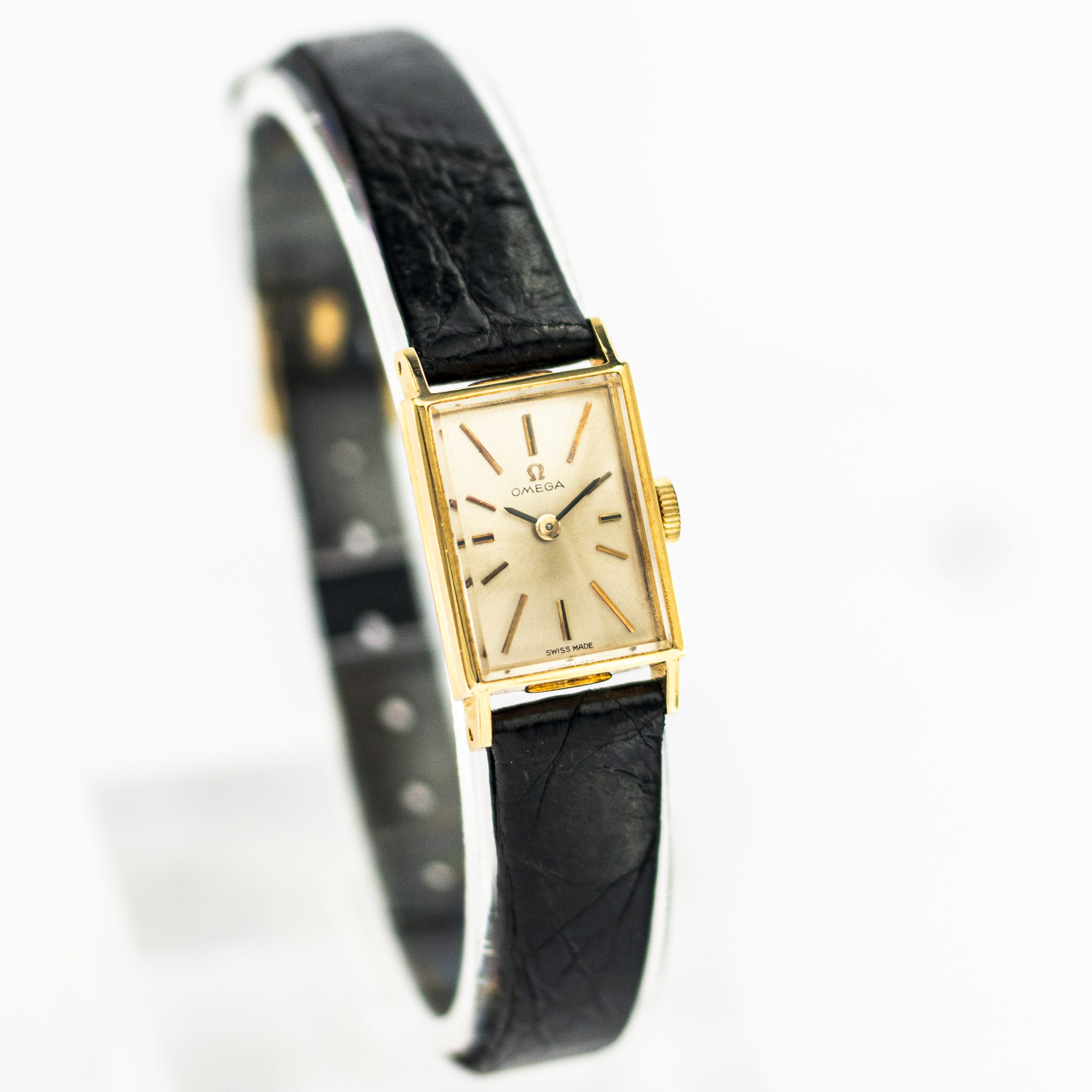 1373_marcels_watch_group_vintage_wristwatch_1966_omega_lady_511178_tank_dial_06