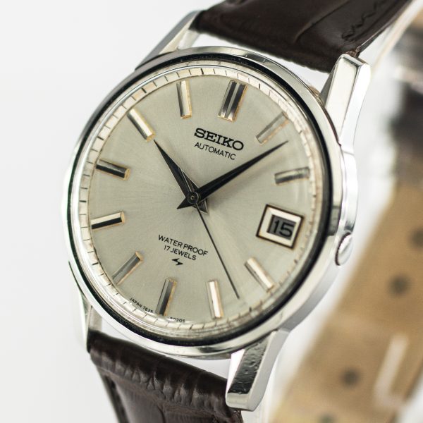 1312_marcels_watch_group_vintage_wristwatch_1968_seiko_7625
