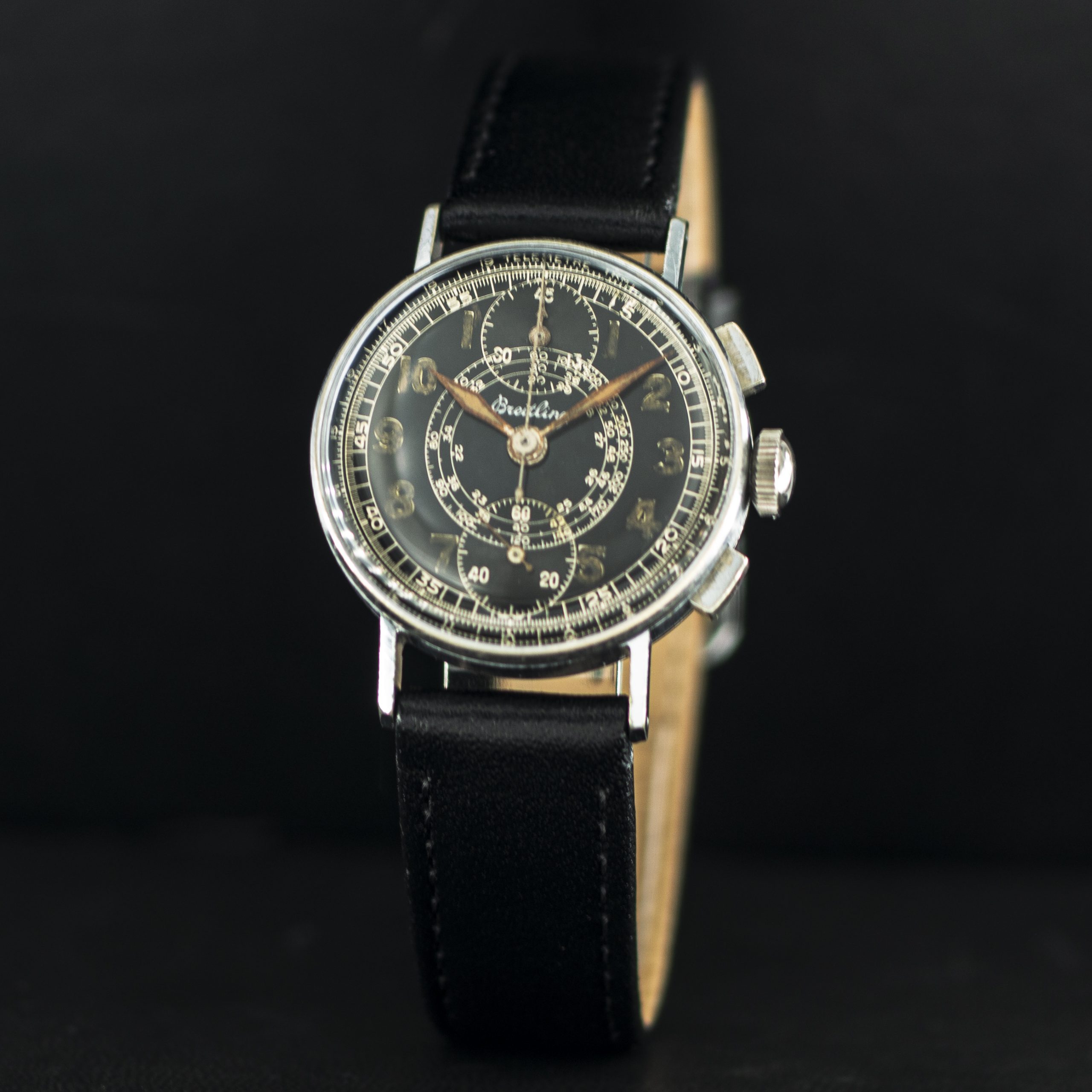 1382_marcels_watch_group_vintage_wristwatch_1930s_breitling_chronograph_dial_02