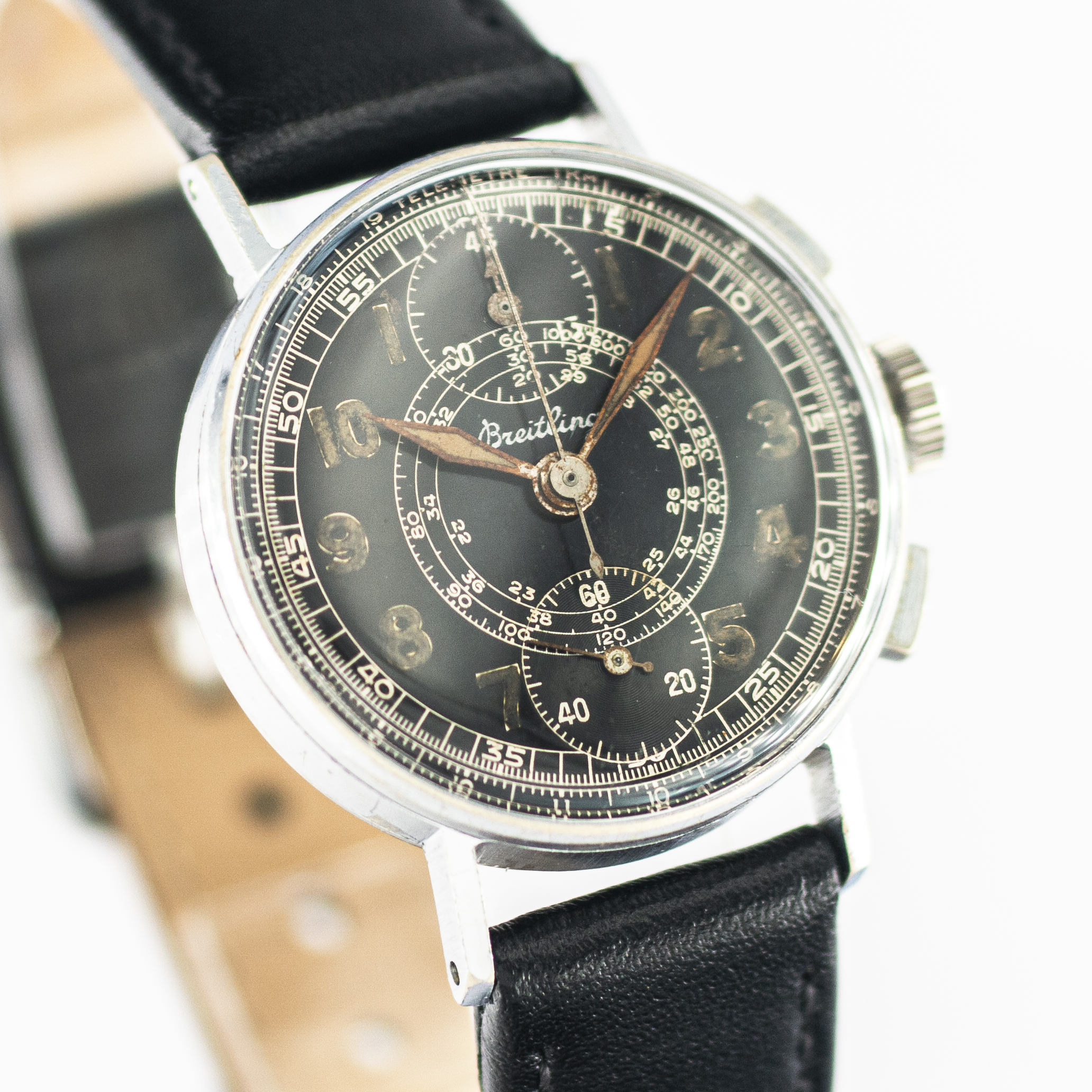 1382_marcels_watch_group_vintage_wristwatch_1930s_breitling_chronograph_dial_09