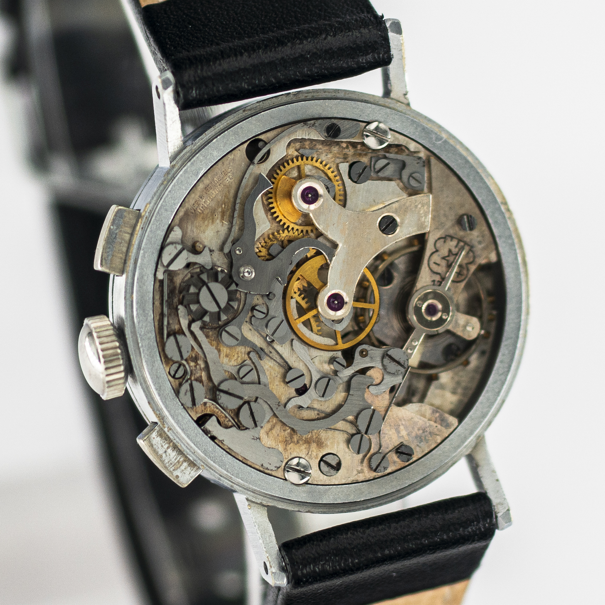 1382_marcels_watch_group_vintage_wristwatch_1930s_breitling_chronograph_venus_170_movement_01