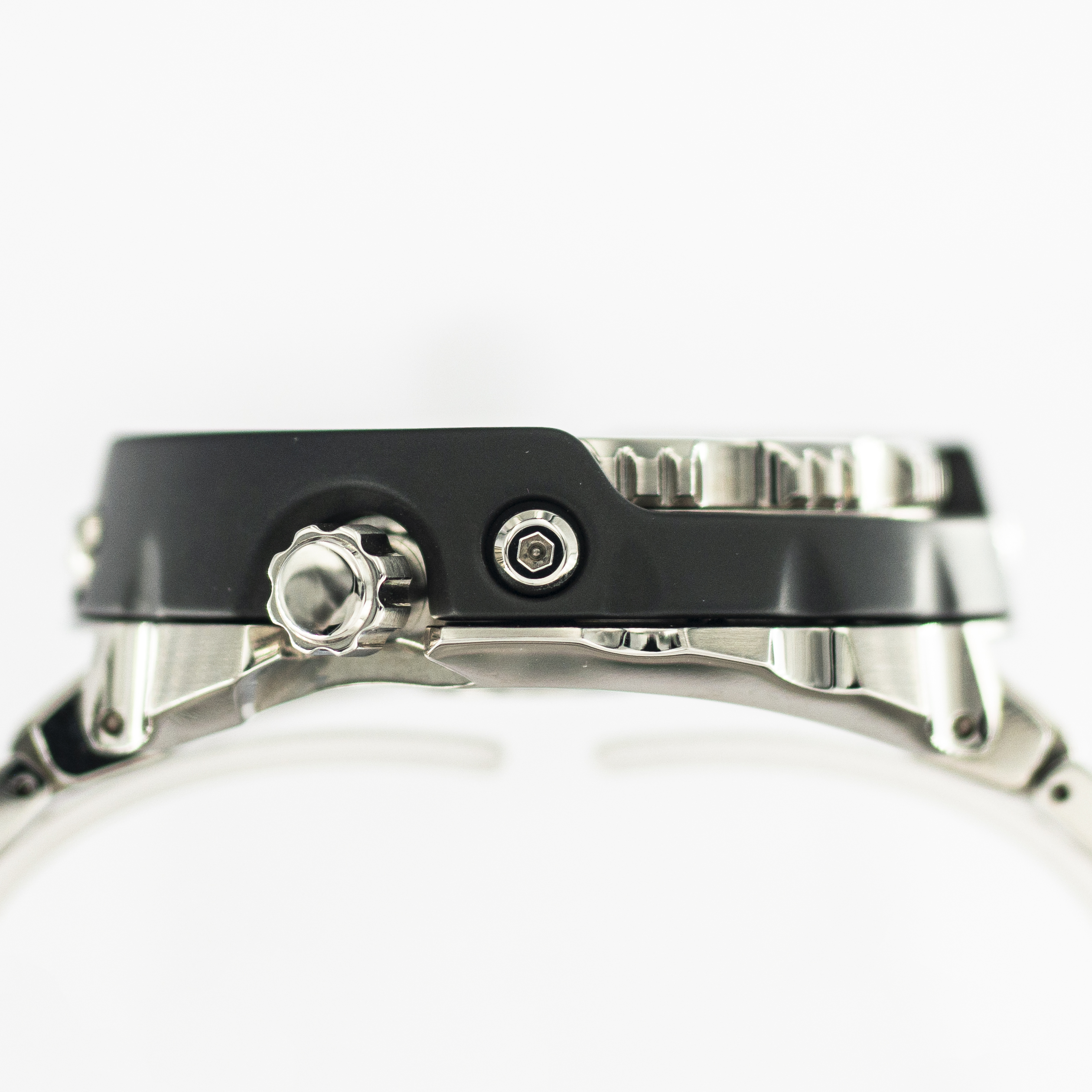 1384_marcels_watch_group_2017_seiko_SRPA79J1_Prospex_4r36_05R0_Baby_Tuna_case_side_01