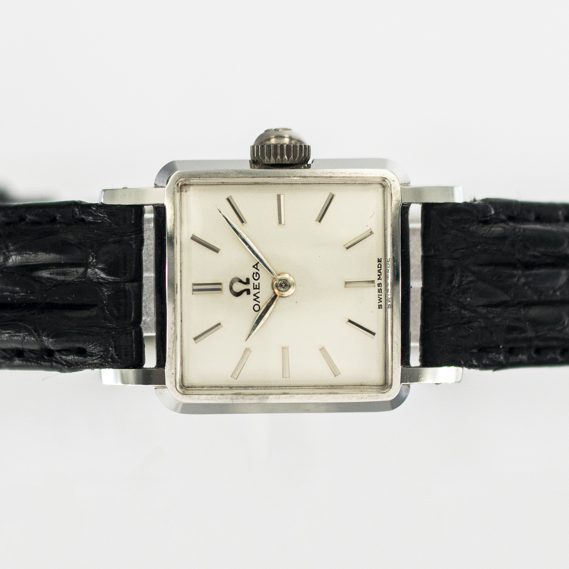 1359_marcels_watch_group_vintage_wristwatch_ladies_omega_3994_dial_09