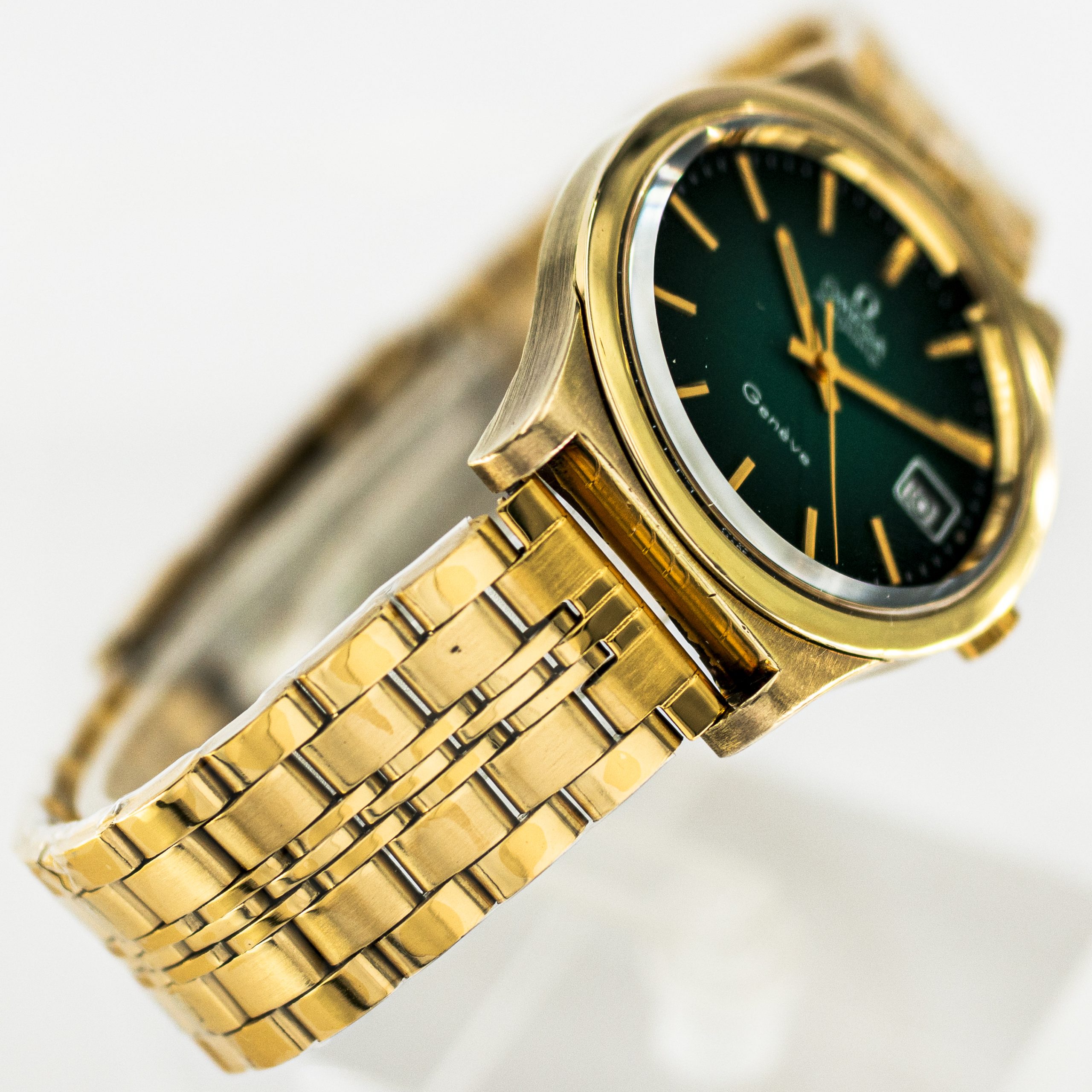 1390_marcels_watch_group_vintage_wristwatch_1973_omega_166.0168_geneve_bracelet_01