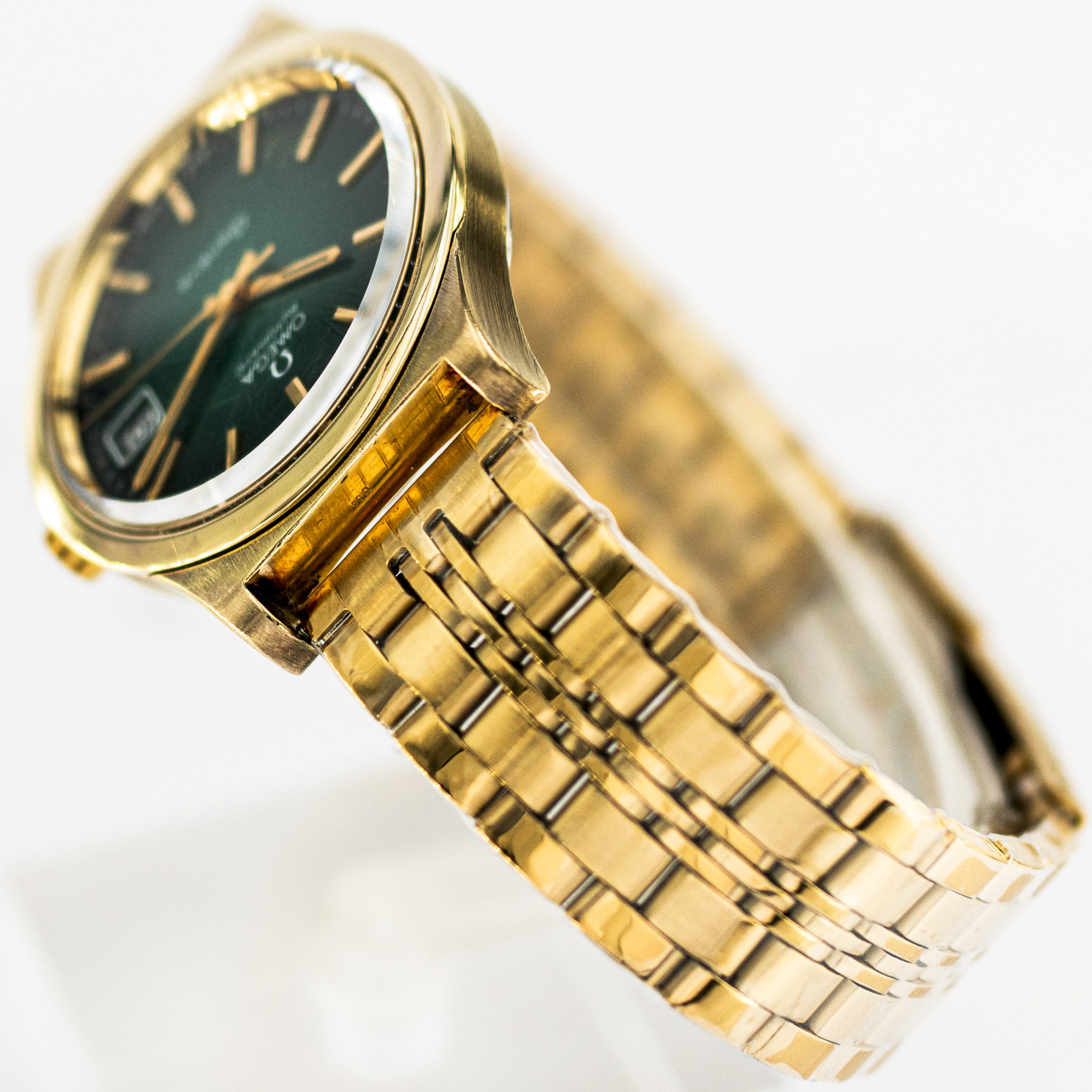 1390_marcels_watch_group_vintage_wristwatch_1973_omega_166.0168_geneve_bracelet_02