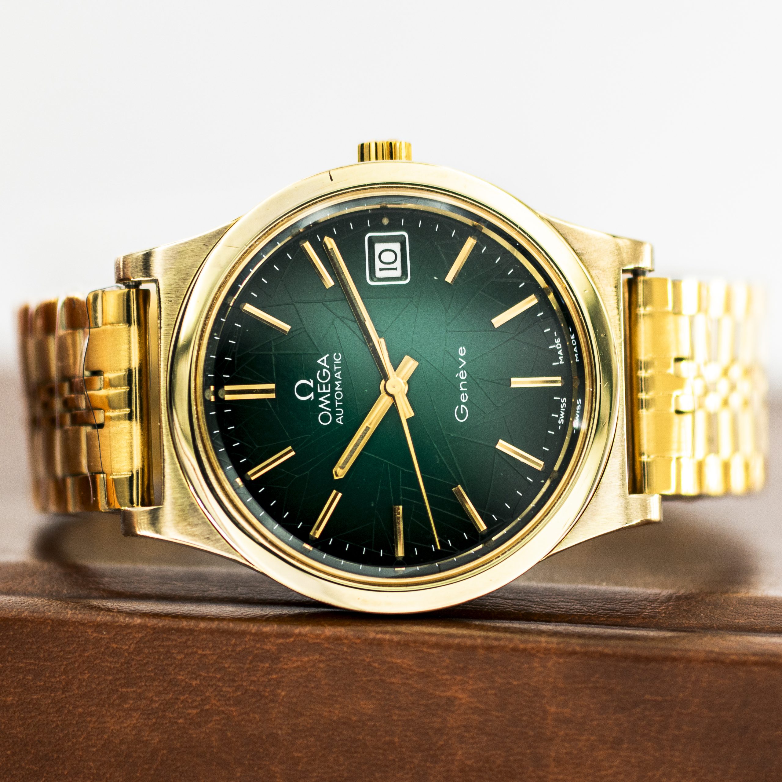 1390_marcels_watch_group_vintage_wristwatch_1973_omega_166.0168_geneve_dial_01