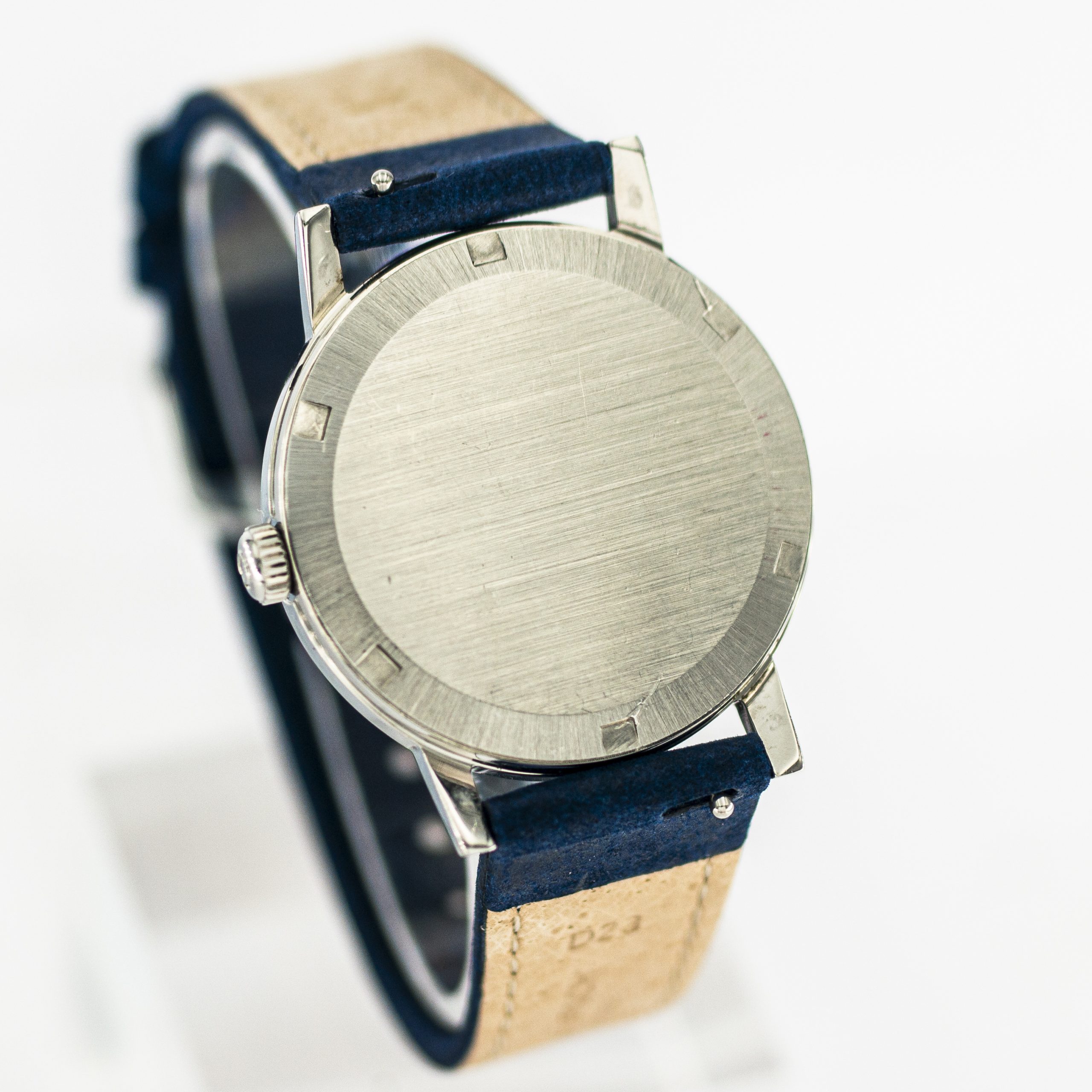 1391_marcels_watch_group_vintage_wristwatch_1970_omega_135.070_geneve_caseback_06