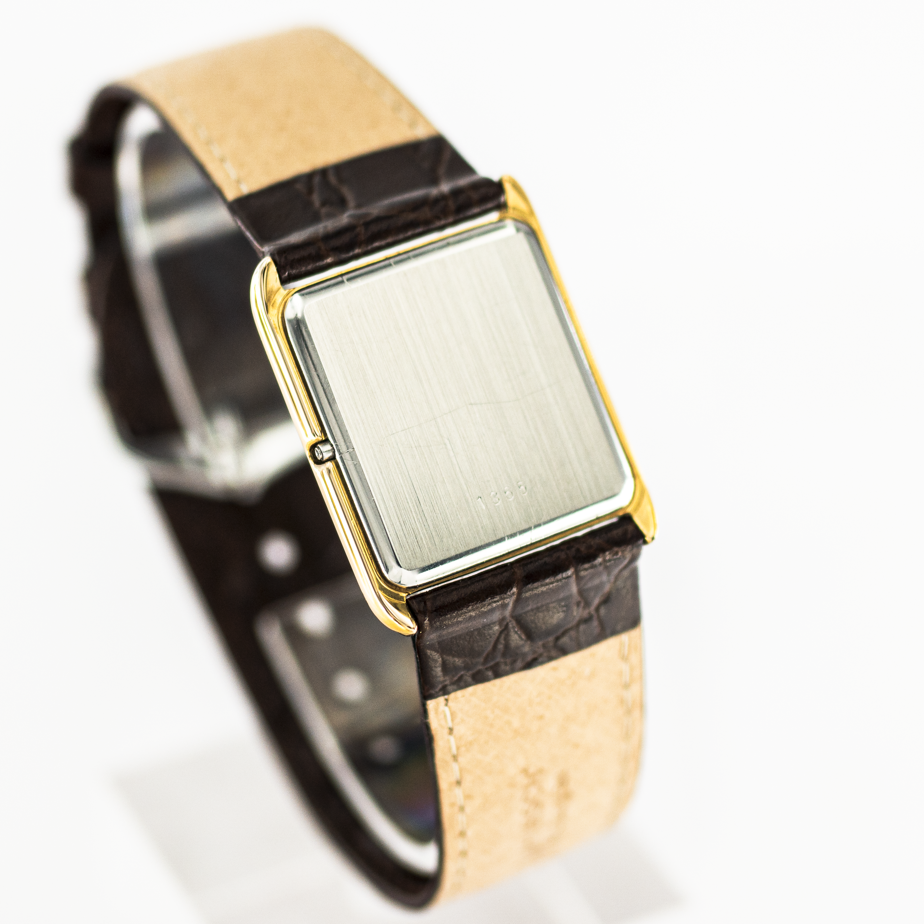 1402_marcels_watch_group_vintage_wristwatch_1981_omega_191.0107_de_ville_tank_case_back_01