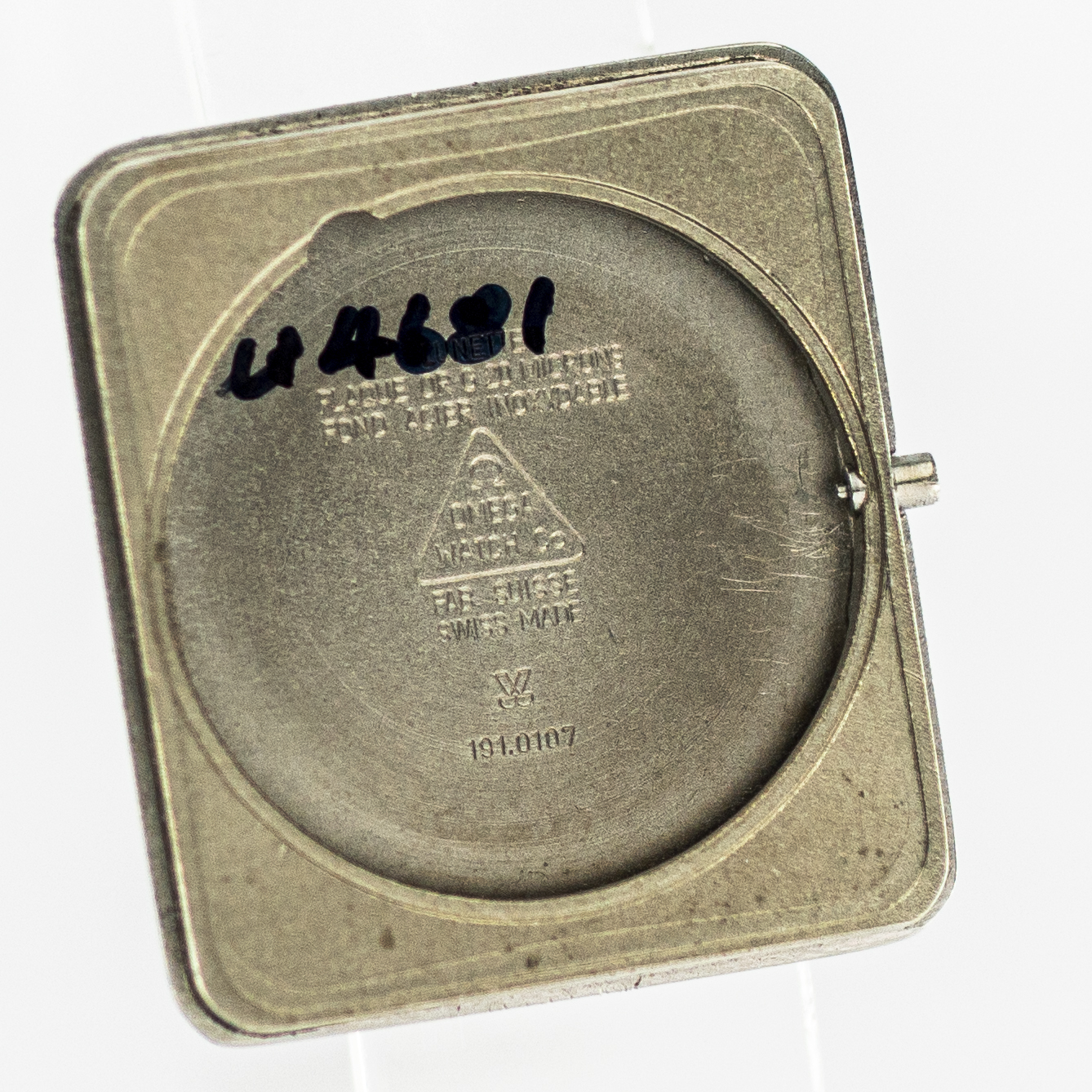 1402_marcels_watch_group_vintage_wristwatch_1981_omega_191.0107_de_ville_tank_case_back_06