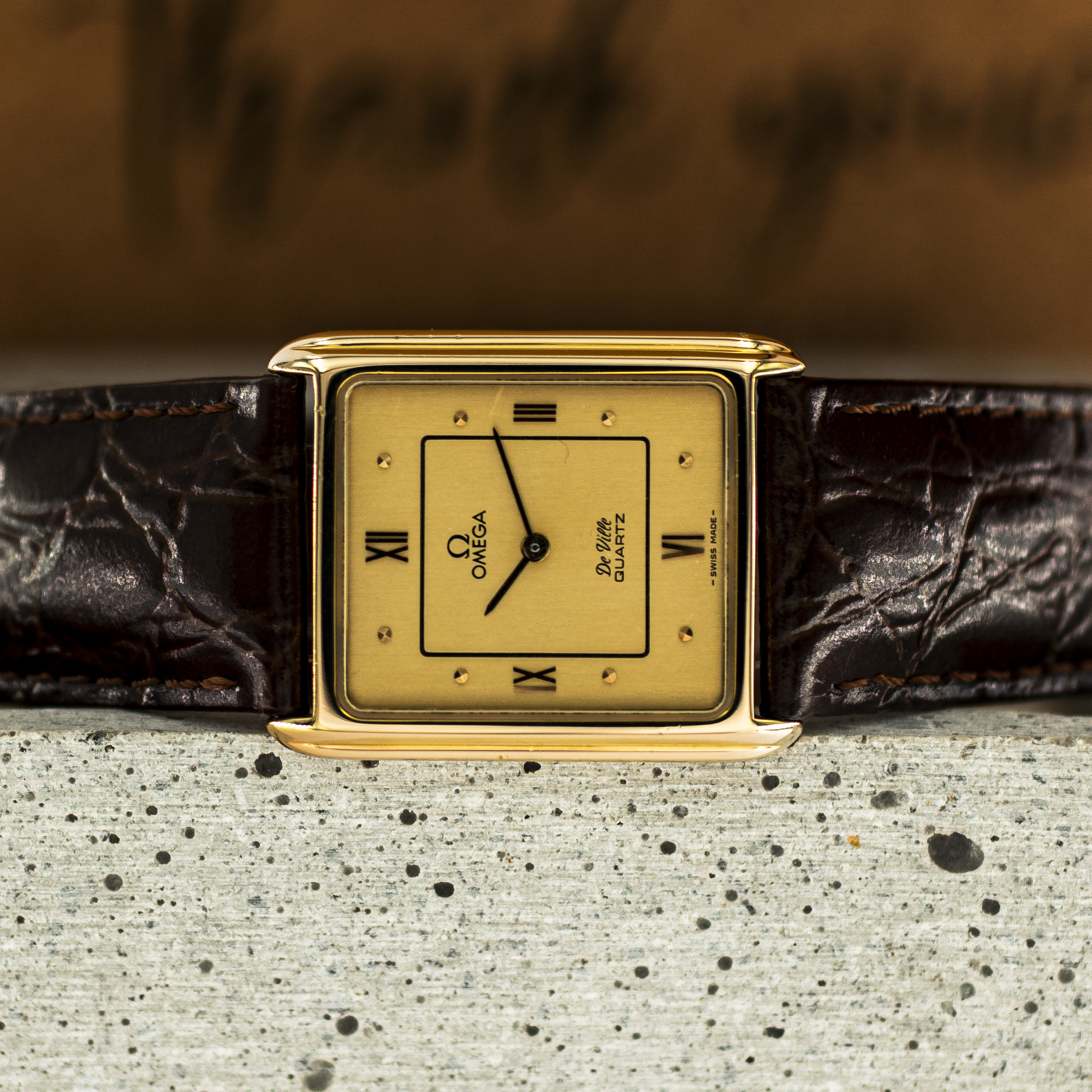 1402_marcels_watch_group_vintage_wristwatch_1981_omega_191.0107_de_ville_tank_dial_03