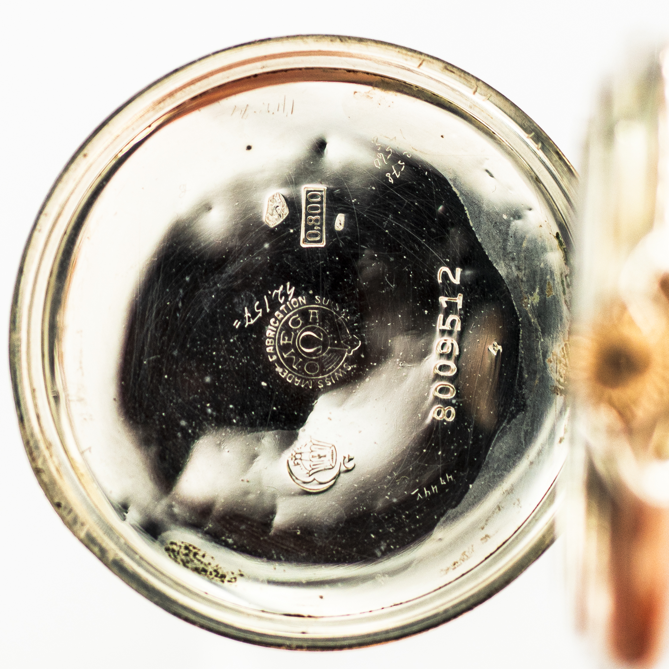 1416_marcels_watch_group_1926_antique_omega_silver_pocketwatch_case_06