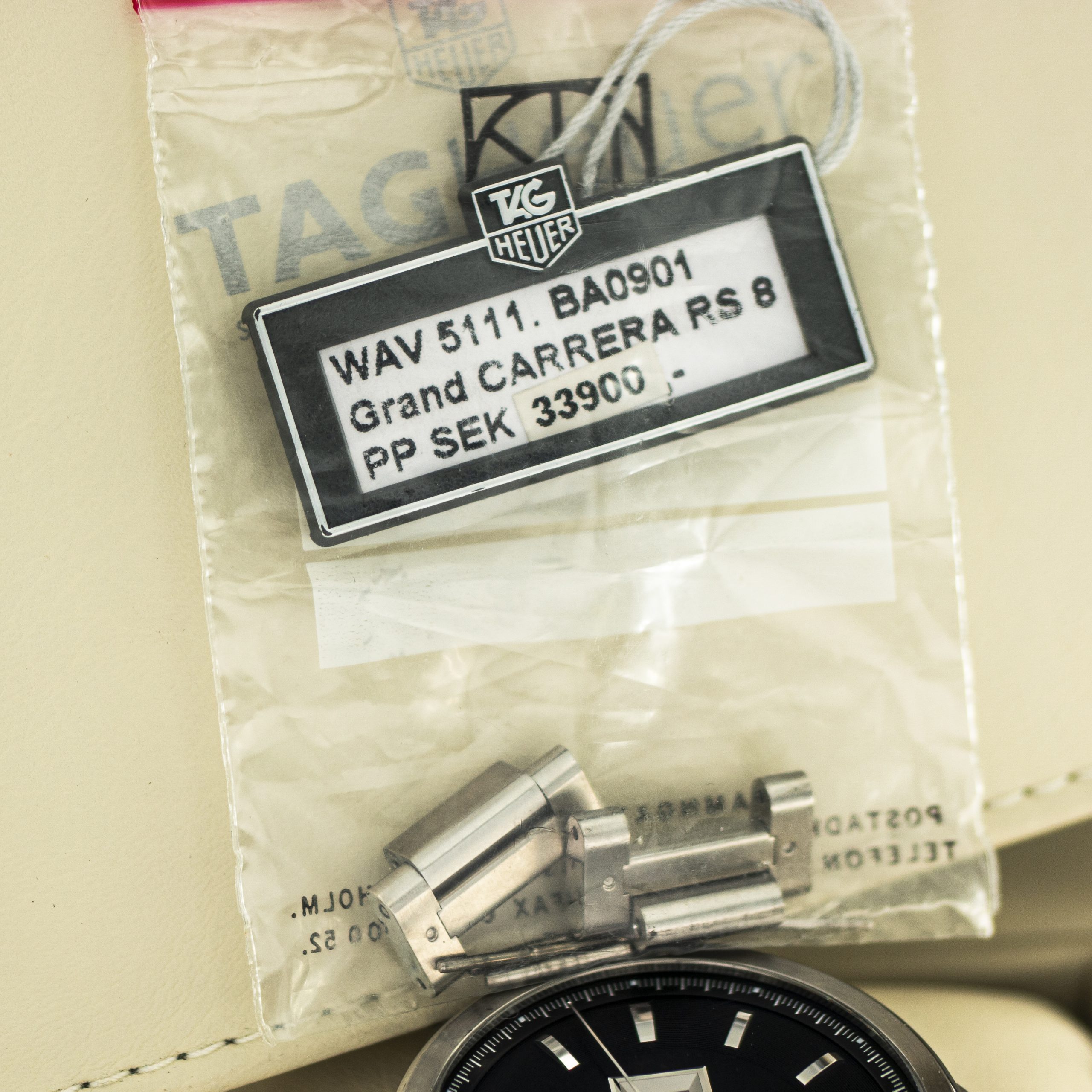1423_marcels_watch_group_pre_owned_tag_heuer_WAV