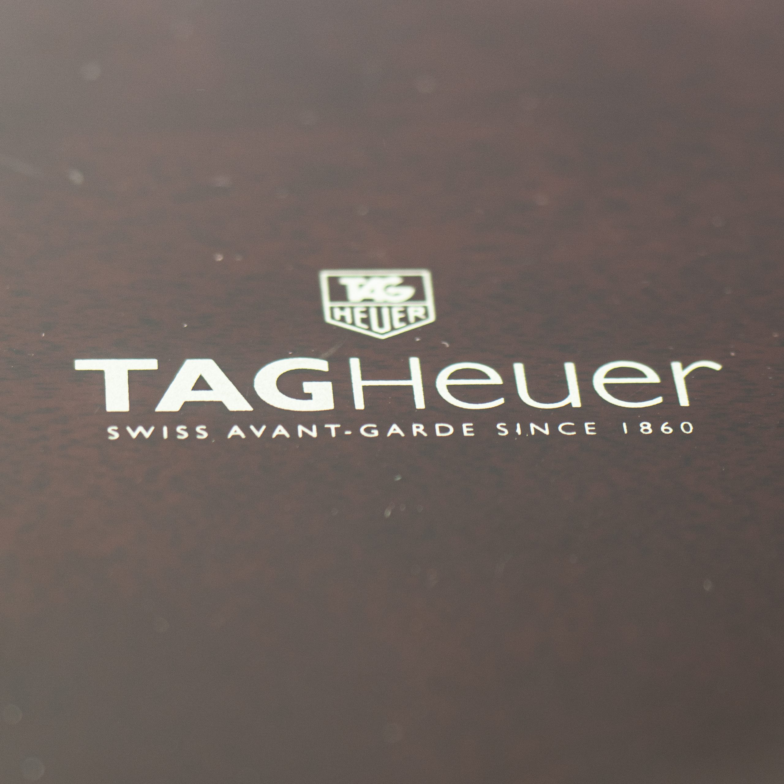 1423_marcels_watch_group_pre_owned_tag_heuer_WAV