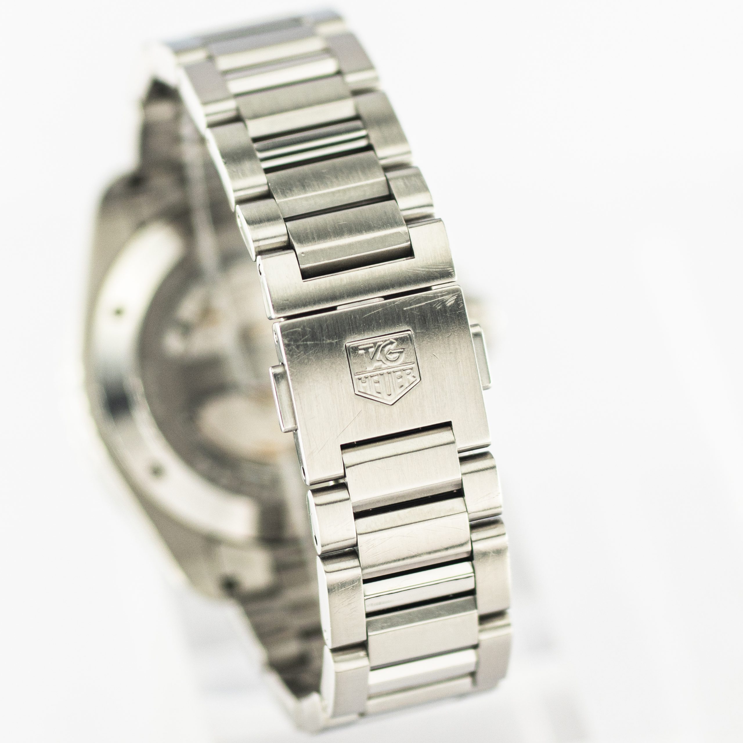 1423_marcels_watch_group_pre_owned_tag_heuer_WAV