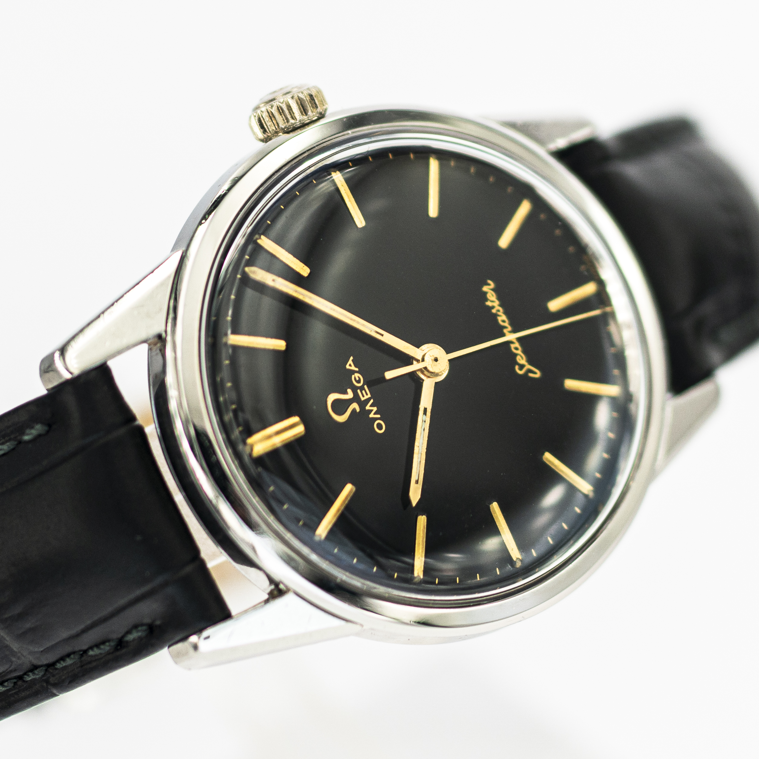 1426_marcels_watch_group_vintage_wristwatch_1961_omega_14390_seamaster_dial_11